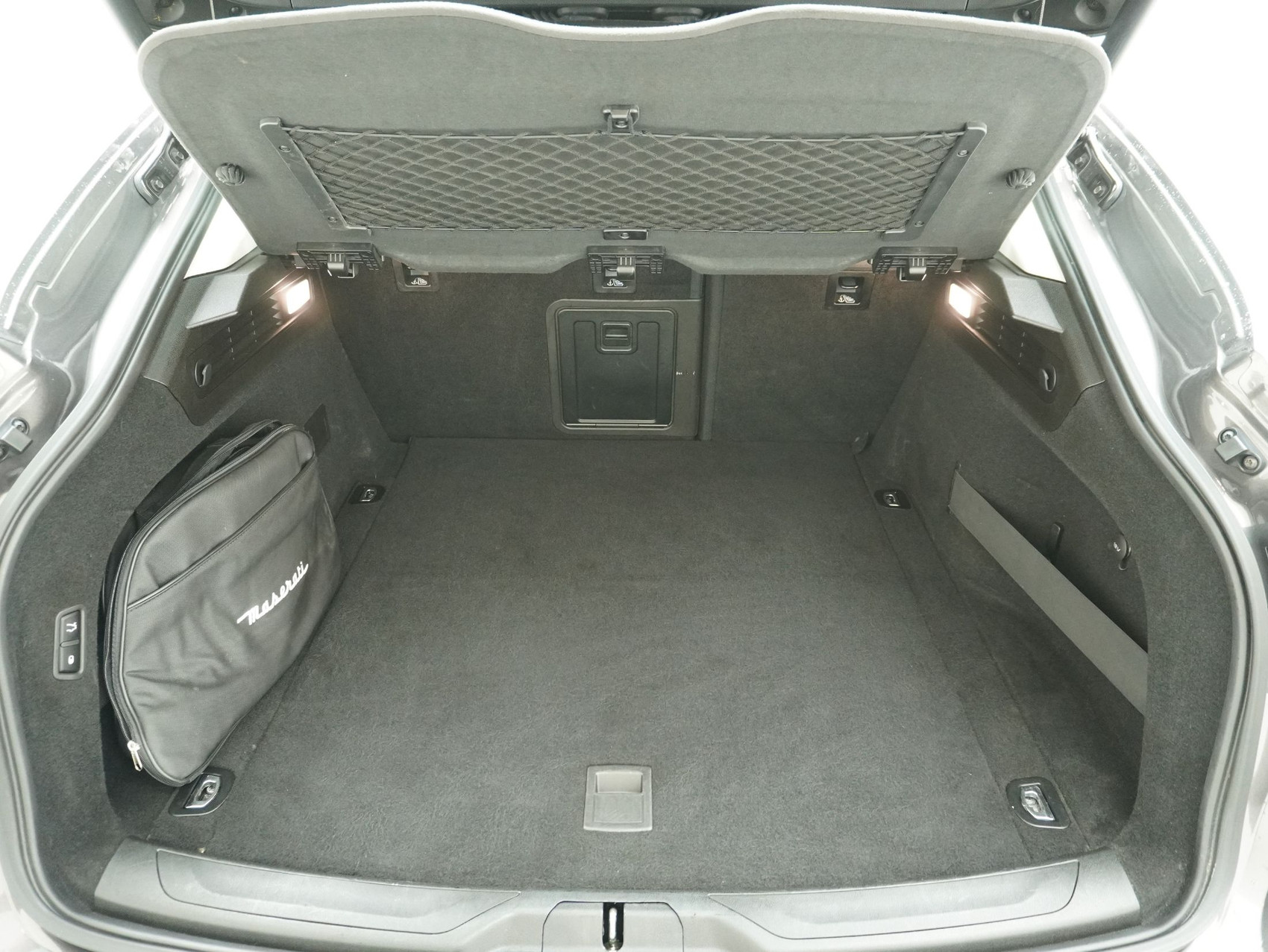 MASERATI Levante 3.0 V6 D