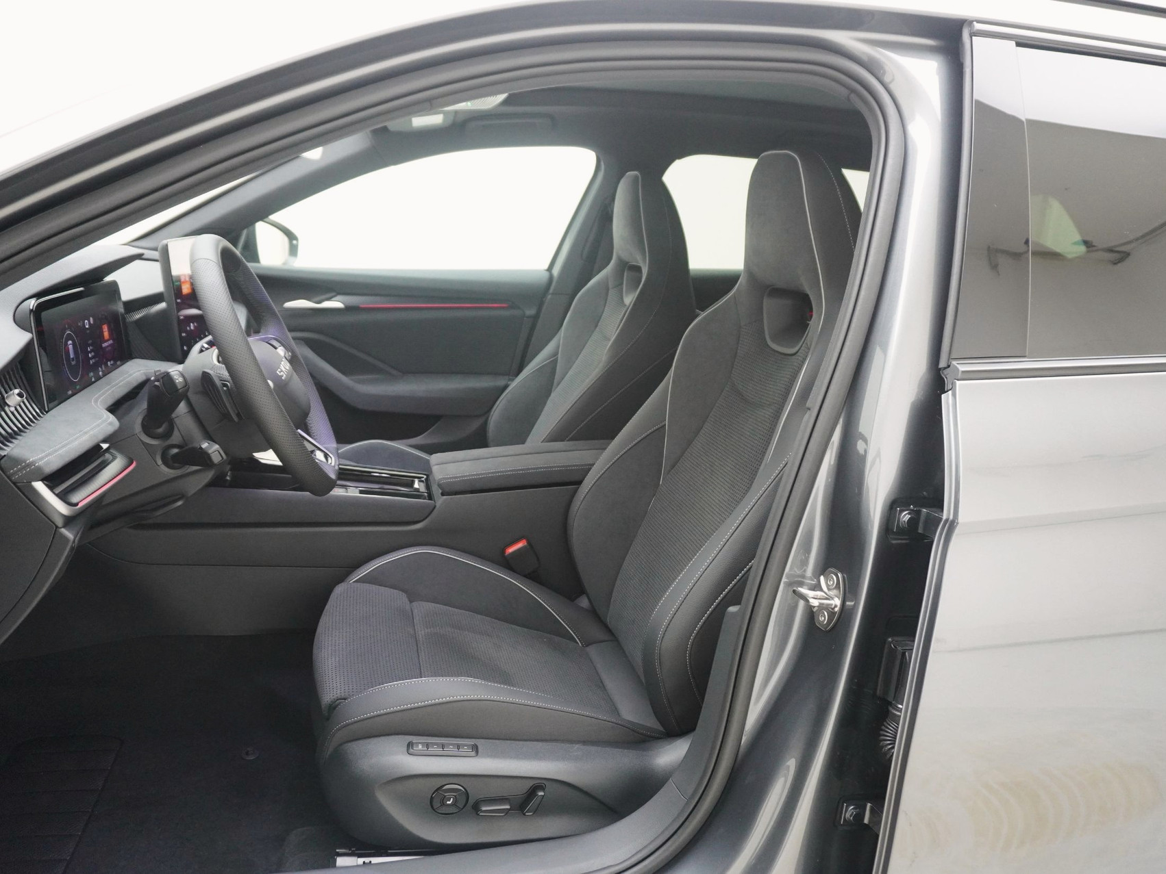 SKODA Superb 1.5 TSI Plug-in-Hybrid Sportline DSG