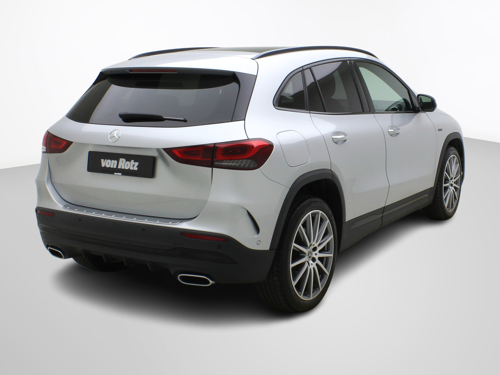 MERCEDES-BENZ GLA-Klasse GLA 250 e AMG Line