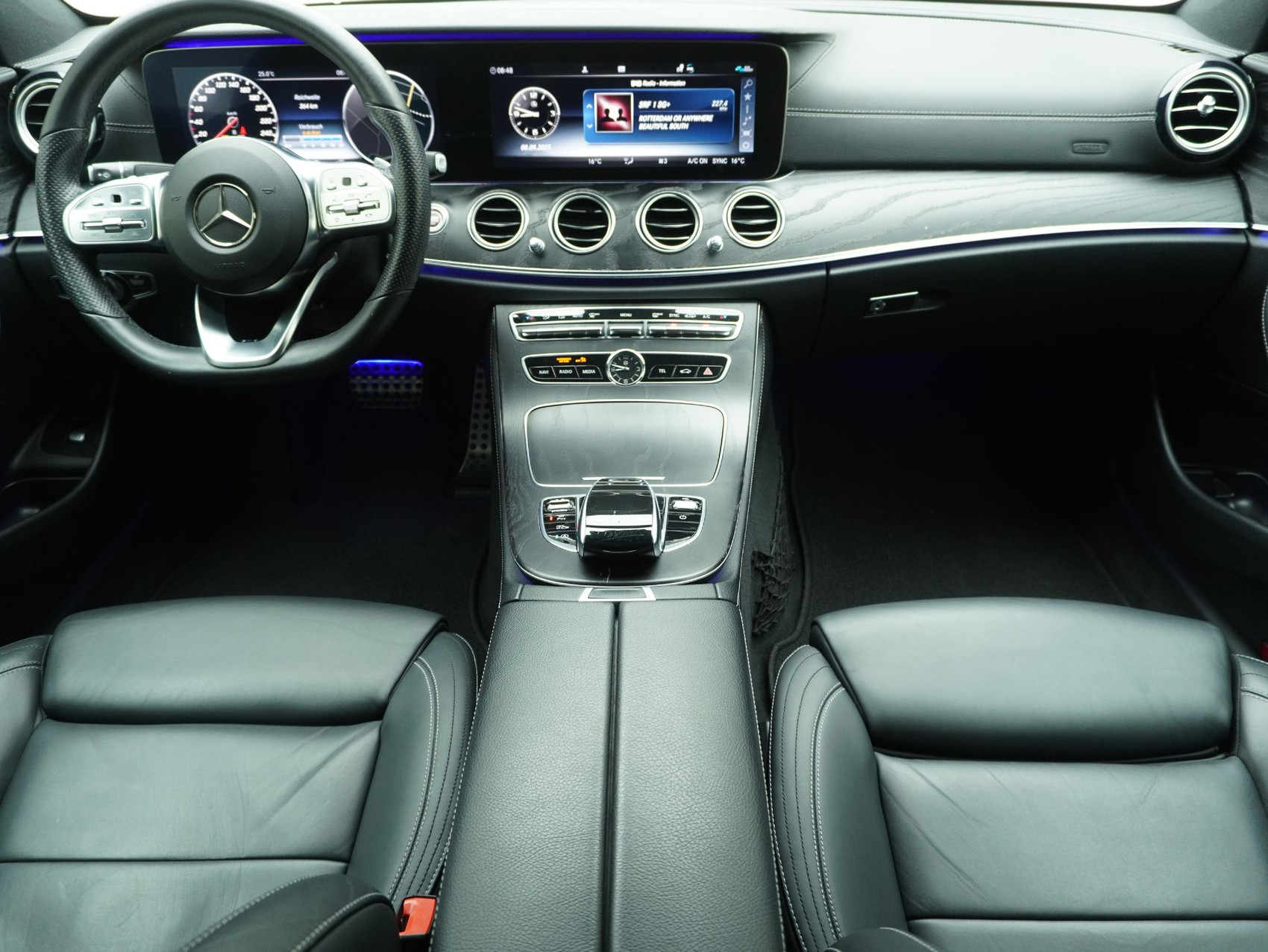 MERCEDES-BENZ E-Klasse E 450 AMG Line 4matic