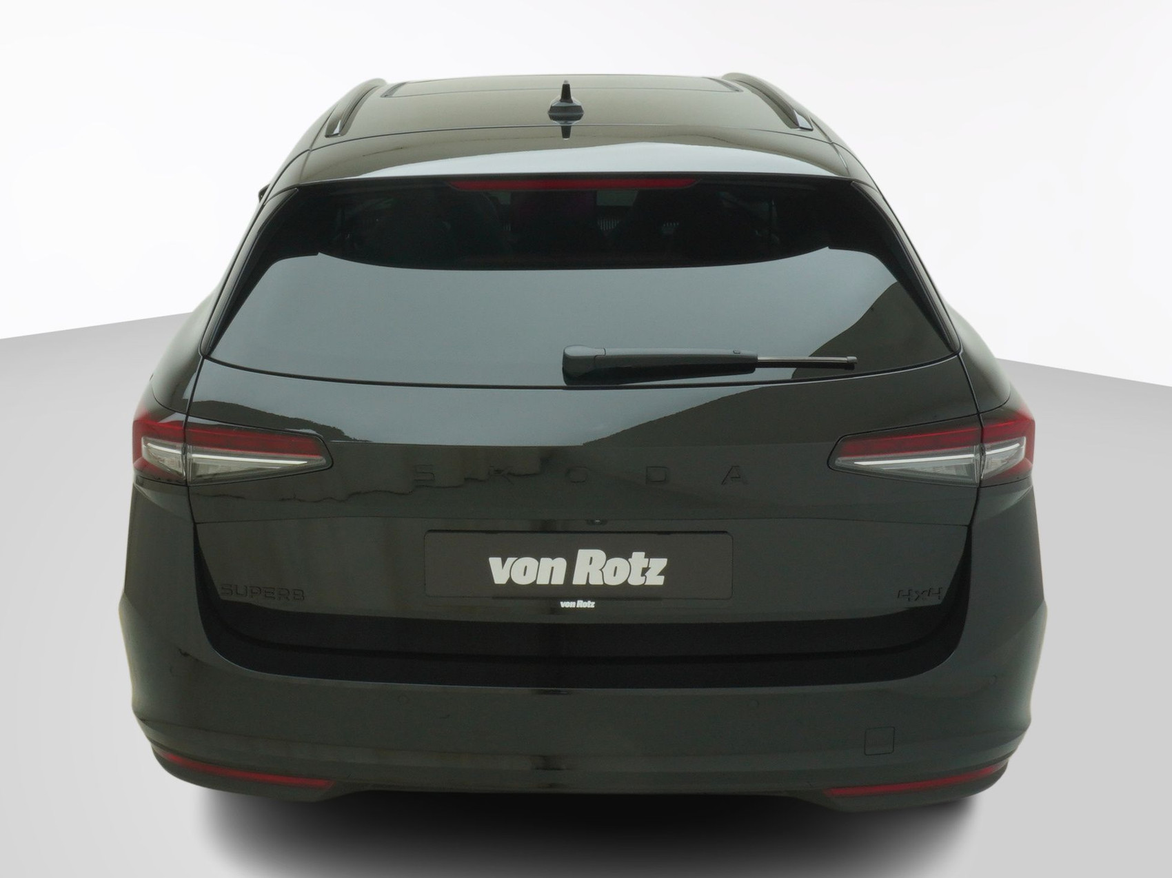 SKODA Superb 2.0 TDI Sportline 4×4 DSG