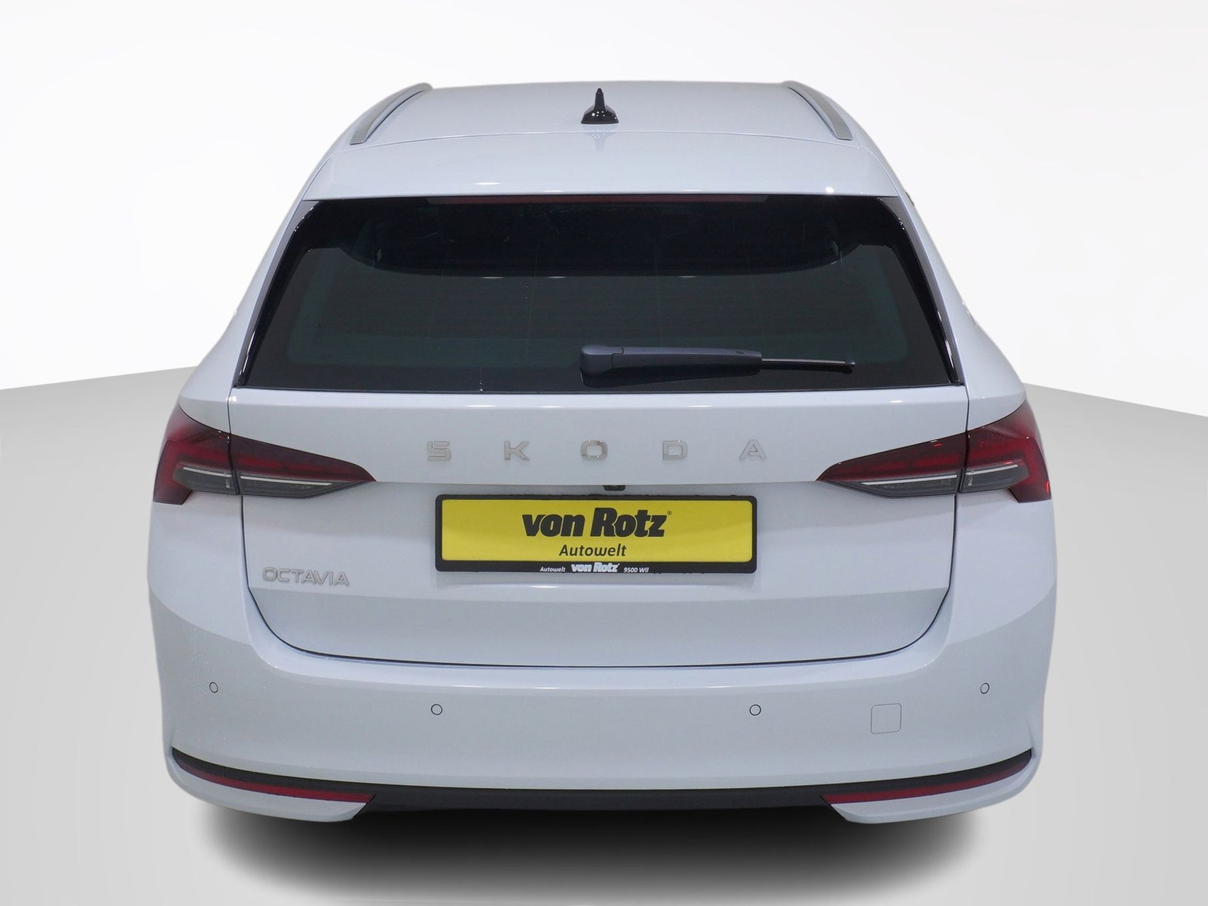 SKODA Octavia 2.0 TSI Selection-Lounge 4×4 DSG