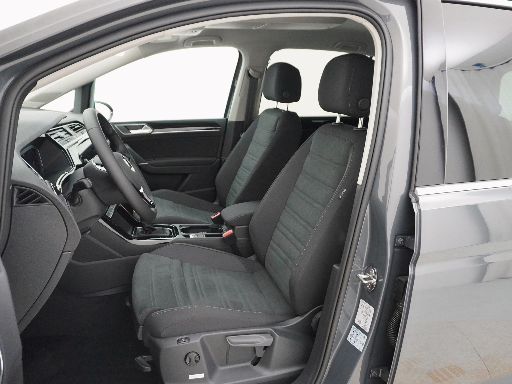 VW Touran 1.5 TSI R-Line DSG