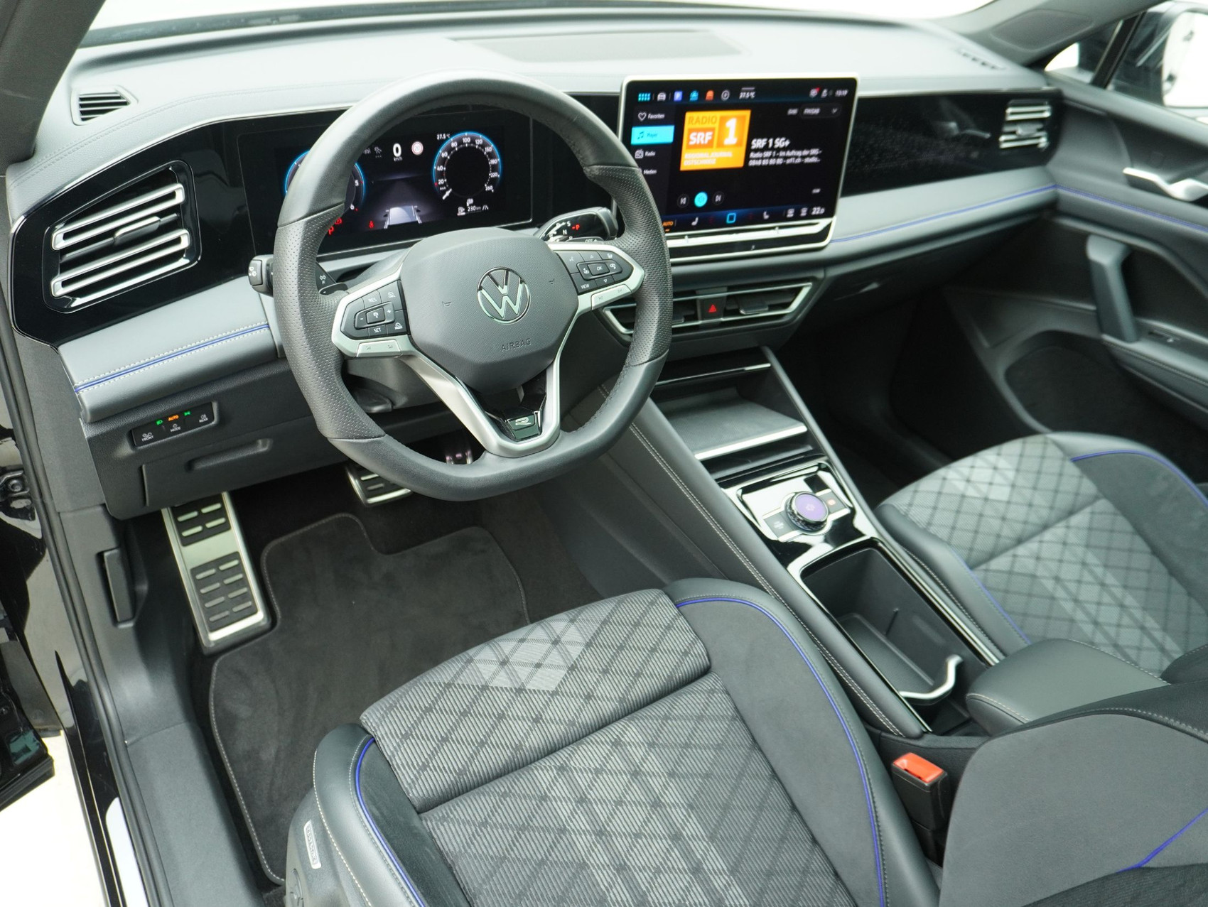 VW Tiguan 2.0 TDI DSG R-Line Black Style 4Motion (2025)