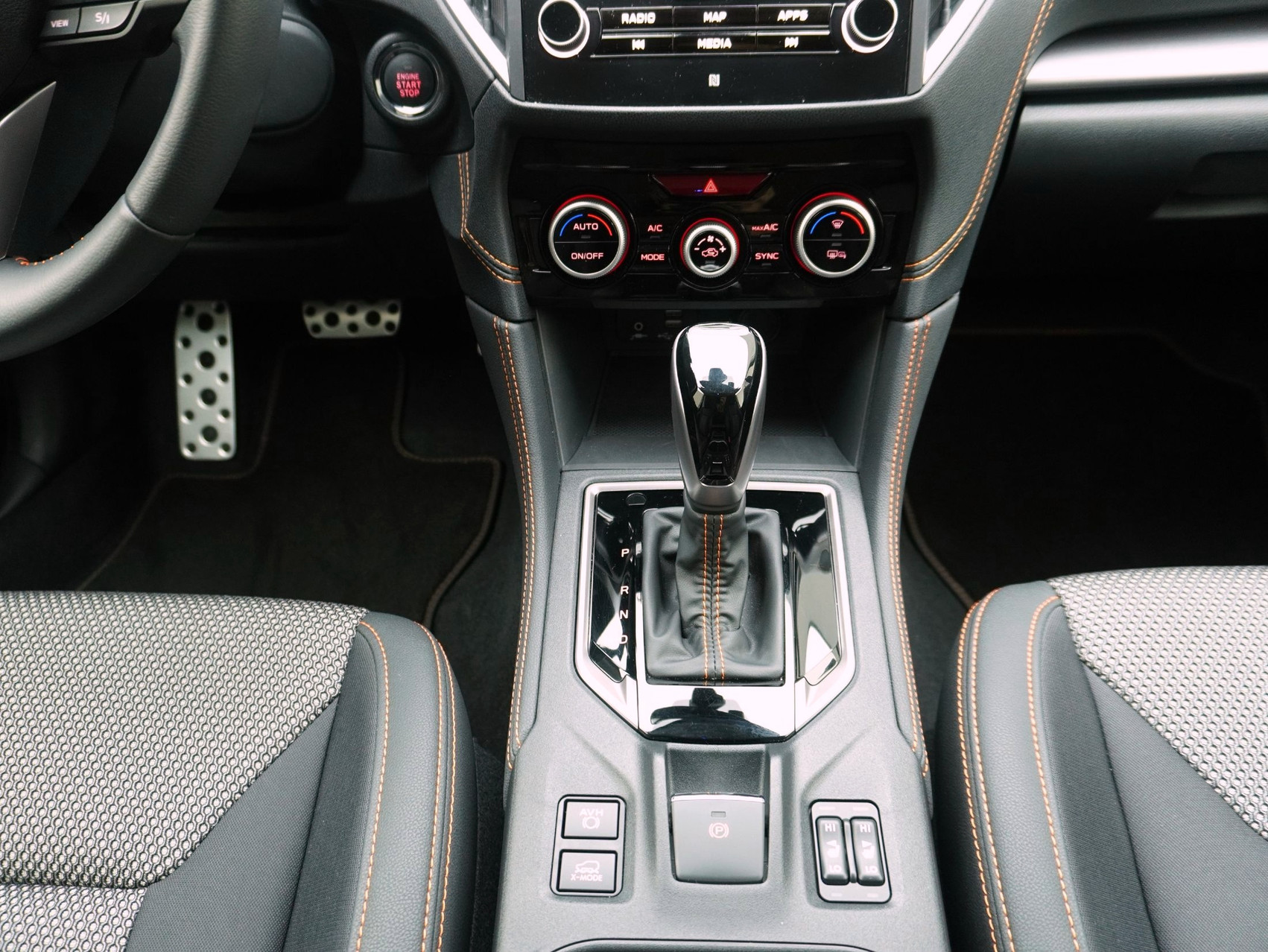 SUBARU XV 2.0i e-Boxer Swiss Plus