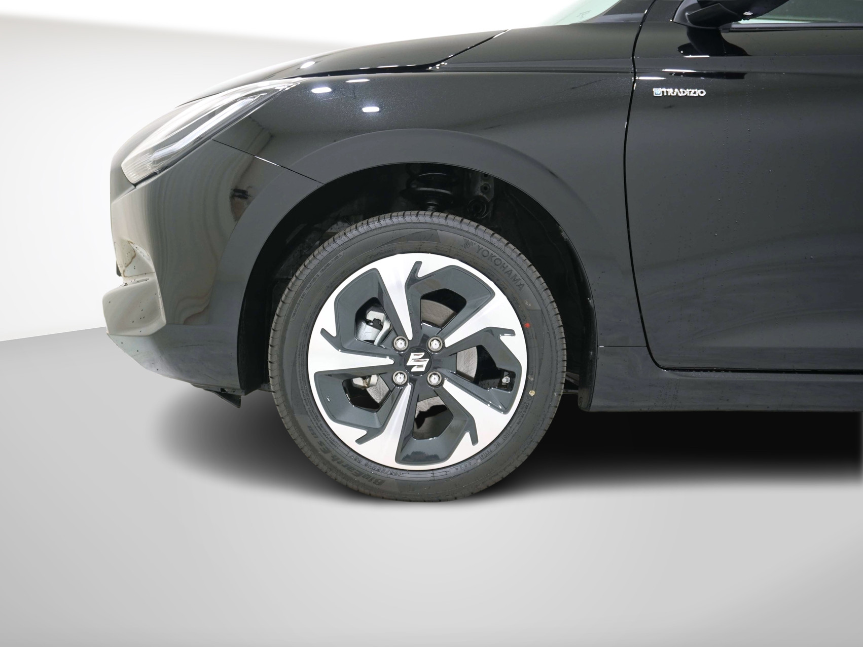 SUZUKI Swift 1.2 Tradizio Top Hybrid 4×4