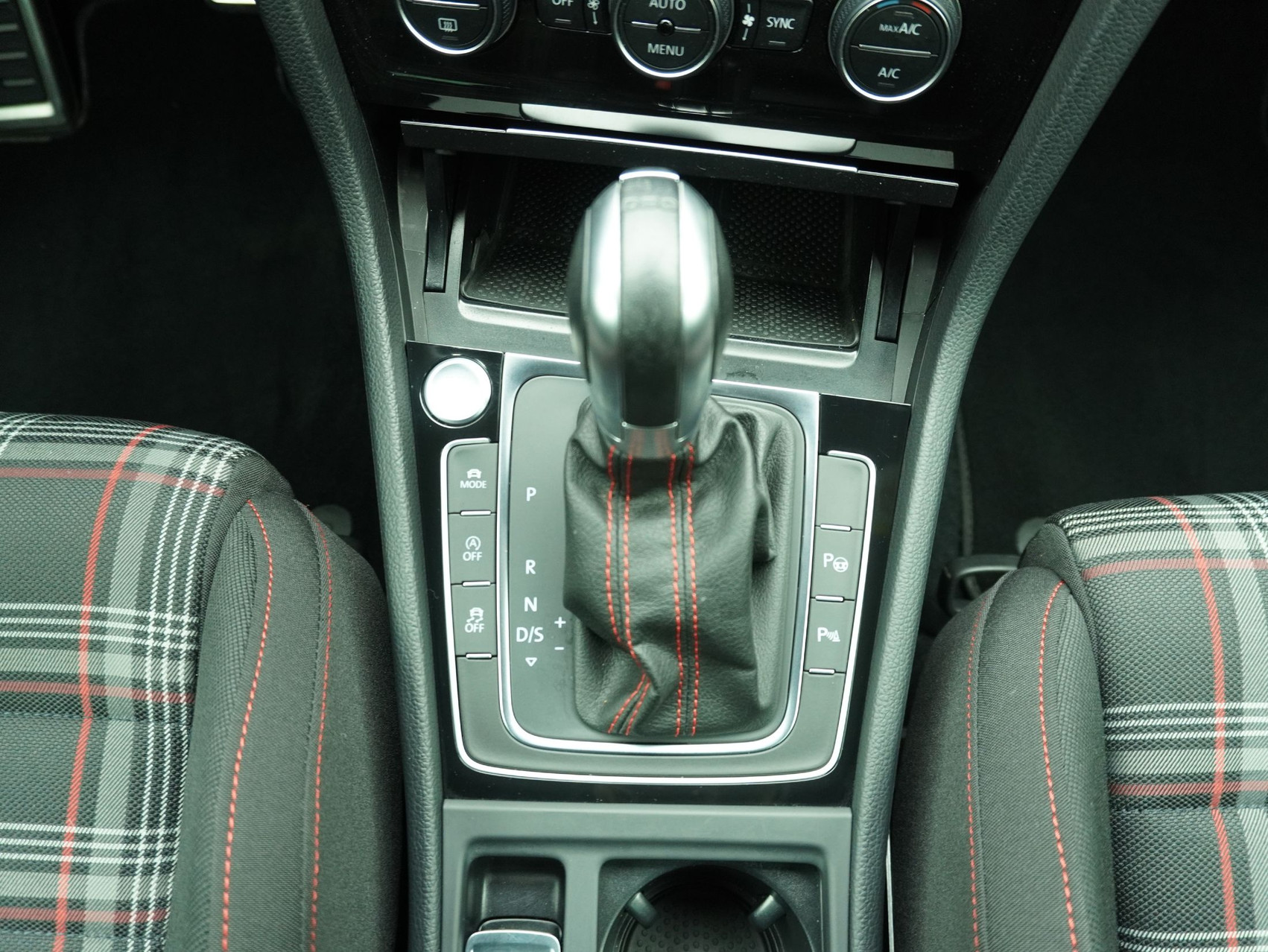 VW Golf 7 2.0 TSI DSG GTI