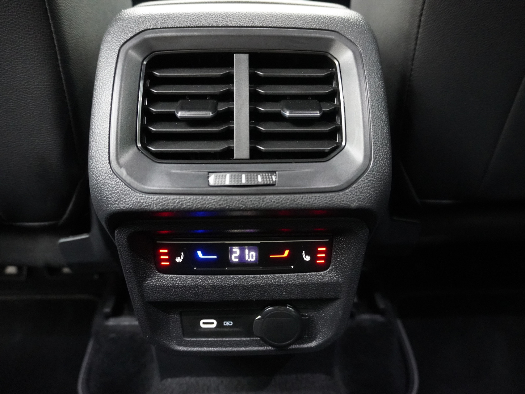 VW Tiguan Allspace 2.0 TSI DSG R-Line Black Style 4Motion **Vollausstattung**