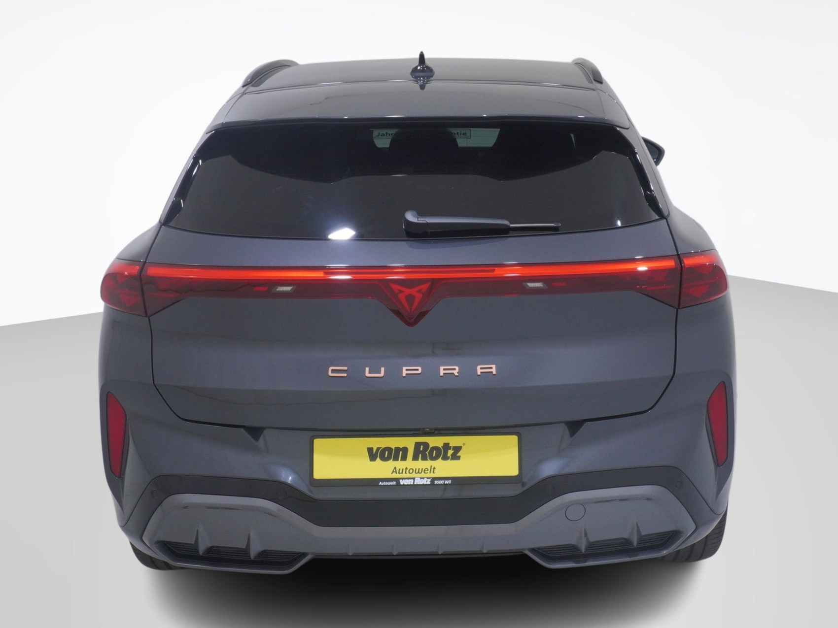 CUPRA Terramar 1.5 e-Plug-in-HYBRID VZ DSG