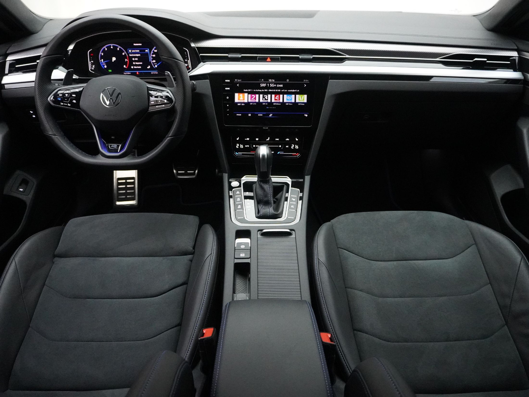 VW Arteon Shooting Brake 2.0 TSI R DSG 4Motion