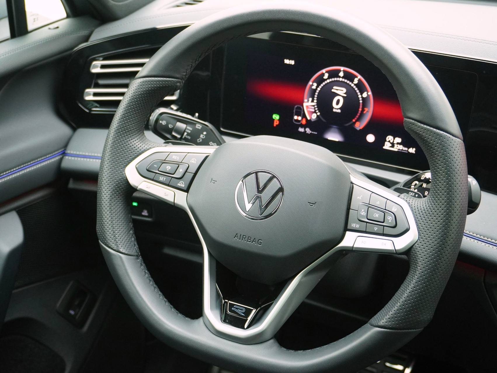 VW Tiguan 2.0 TSI DSG R-Line 4Motion (2025)