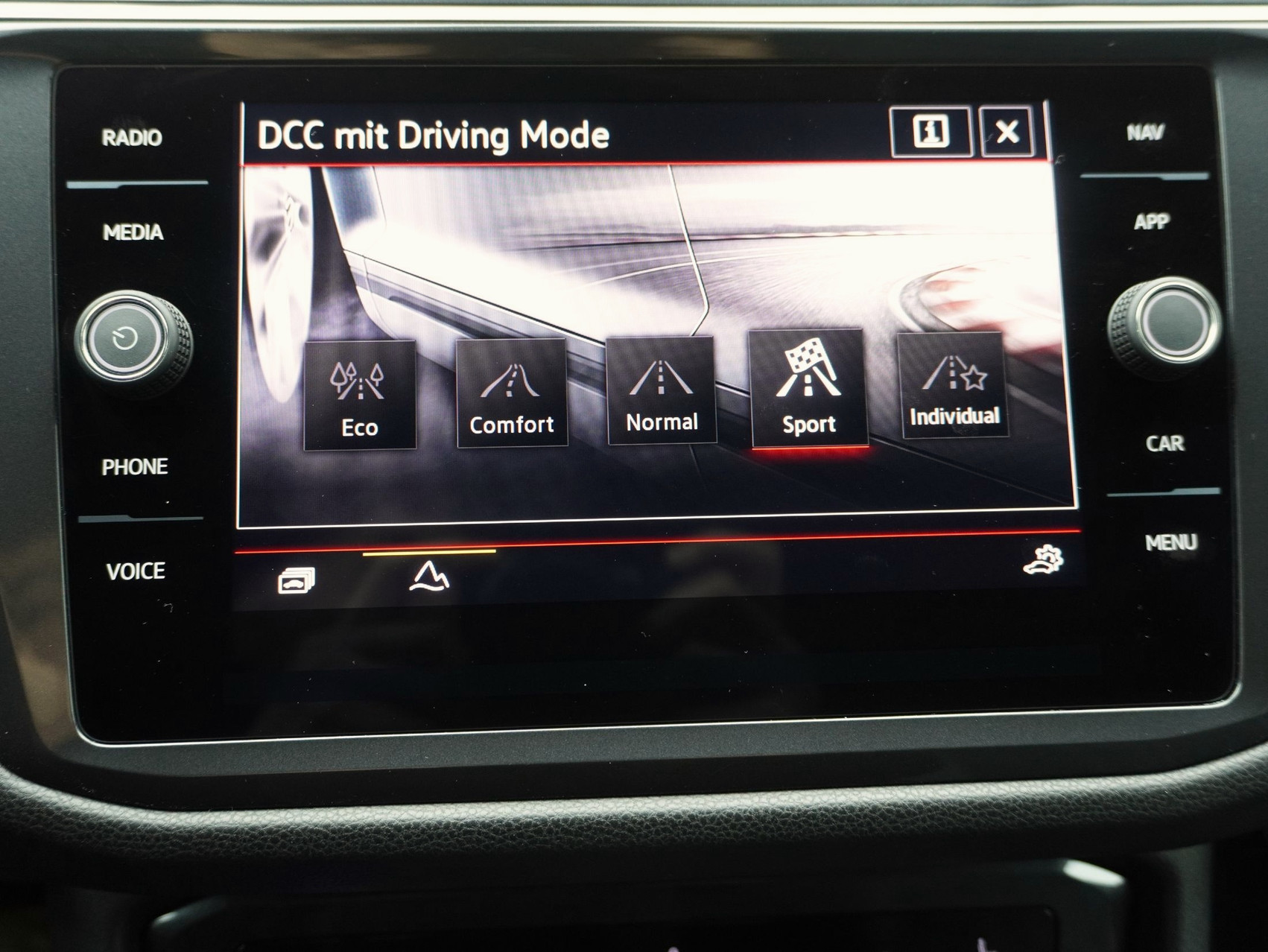 VW Tiguan Allspace 2.0 TSI DSG R-Line Black Style 4Motion