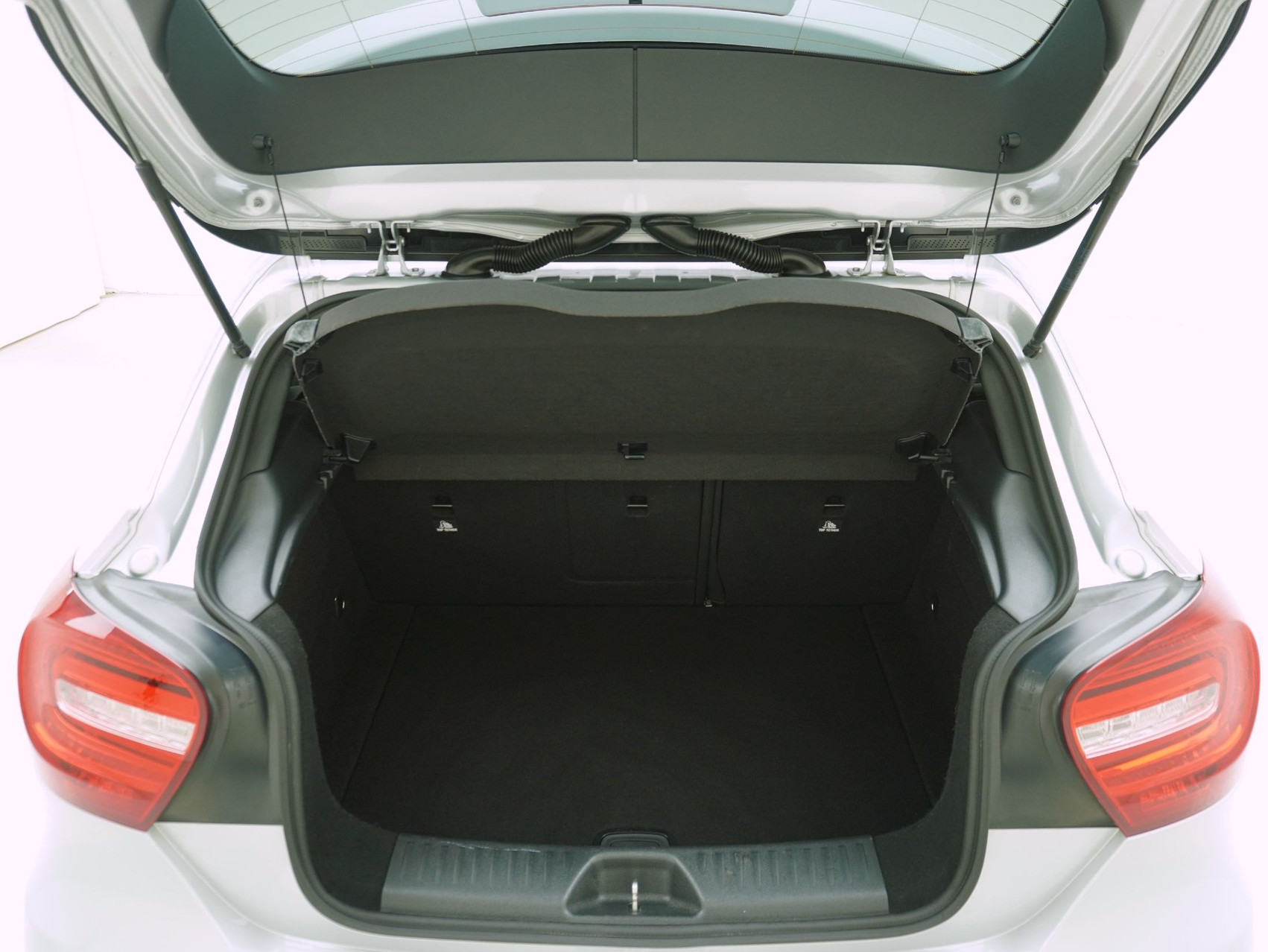 MERCEDES-BENZ A-Klasse A 220 CDI AMG Line 4matic