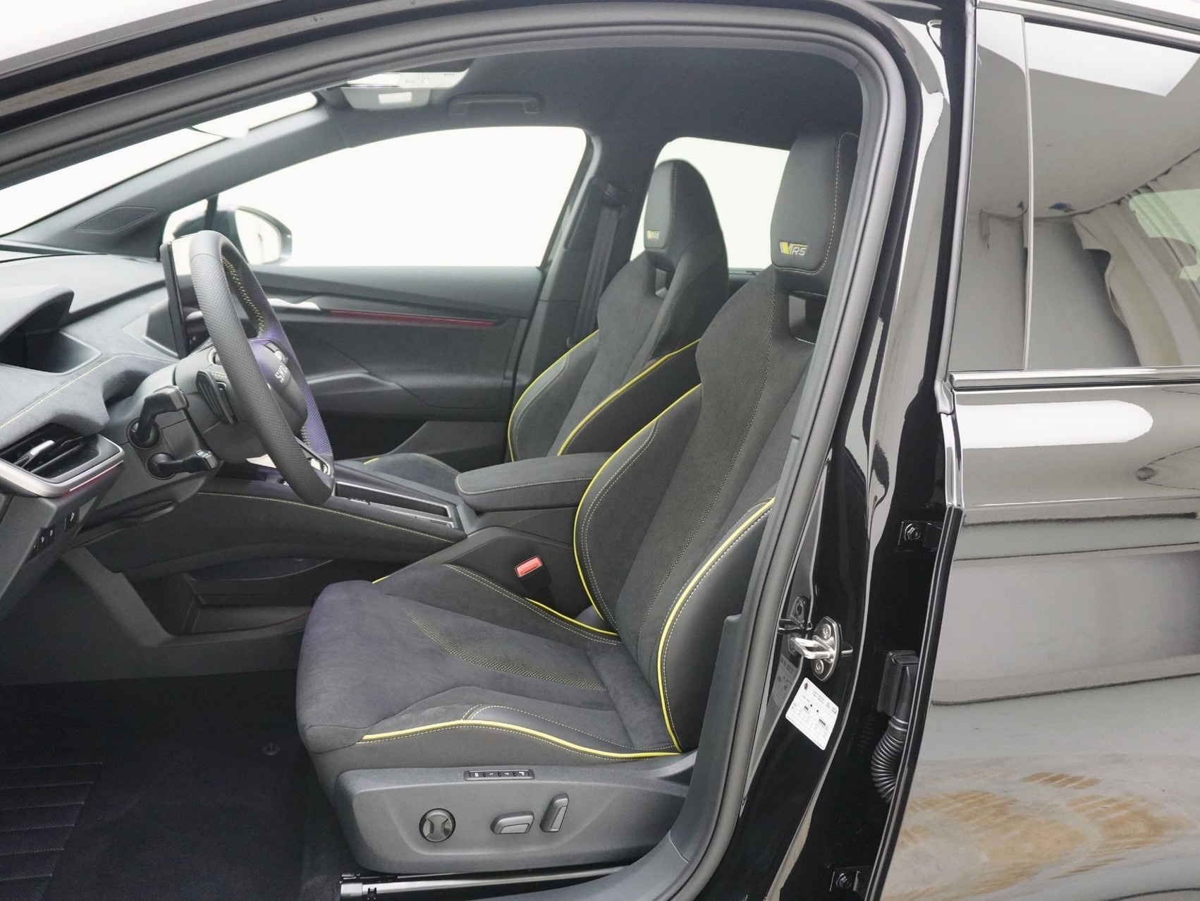 SKODA Elroq RS-MAXX 4×4