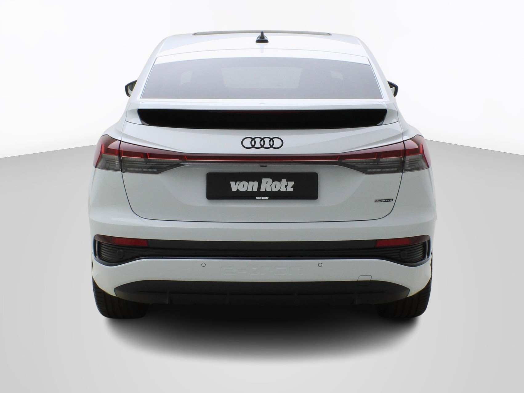 AUDI Q4 e-tron Sportback 55 S line quattro **Audi Werksgarantie bis 08/2030**