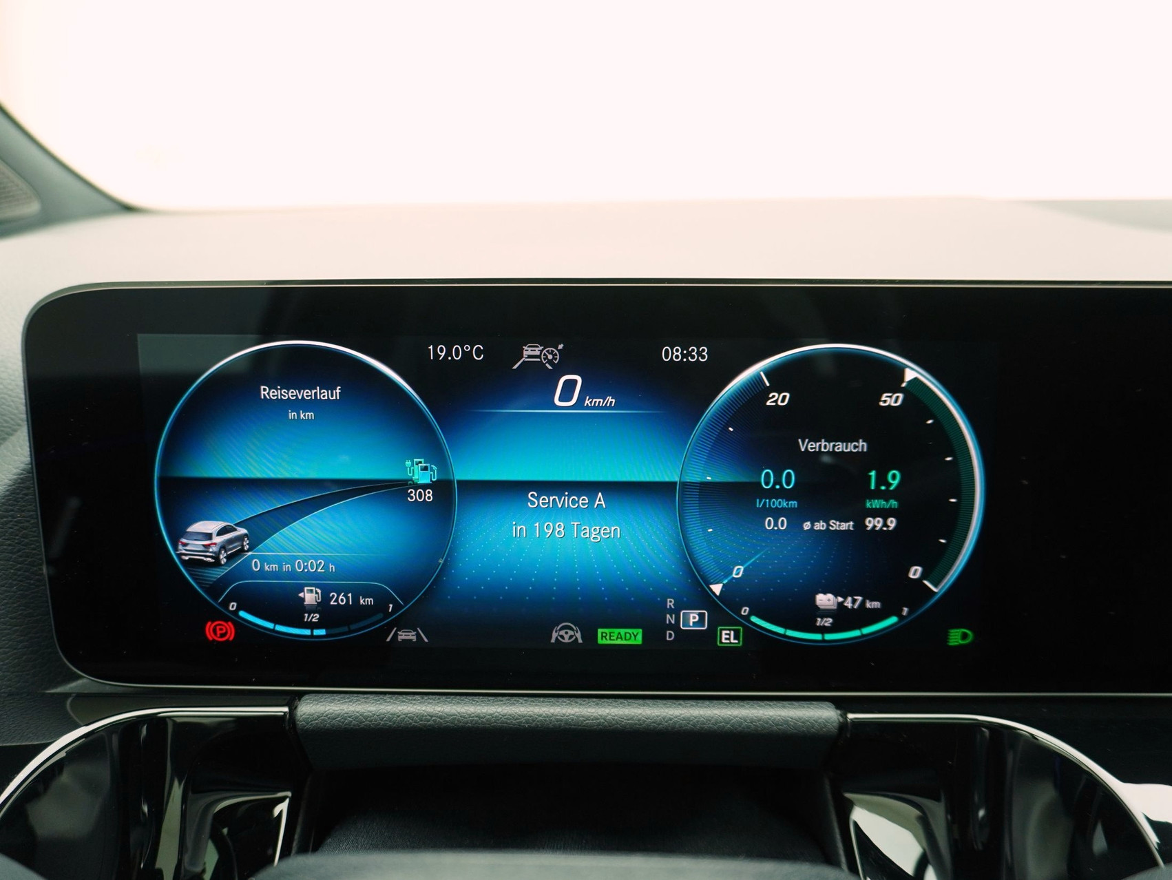 MERCEDES-BENZ GLA-Klasse GLA 250 e AMG Line