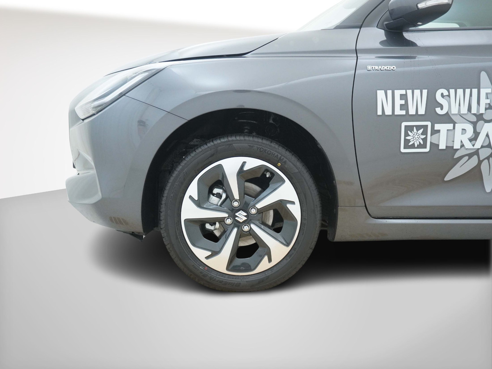 SUZUKI Swift 1.2 Tradizio Top Hybrid 4×4