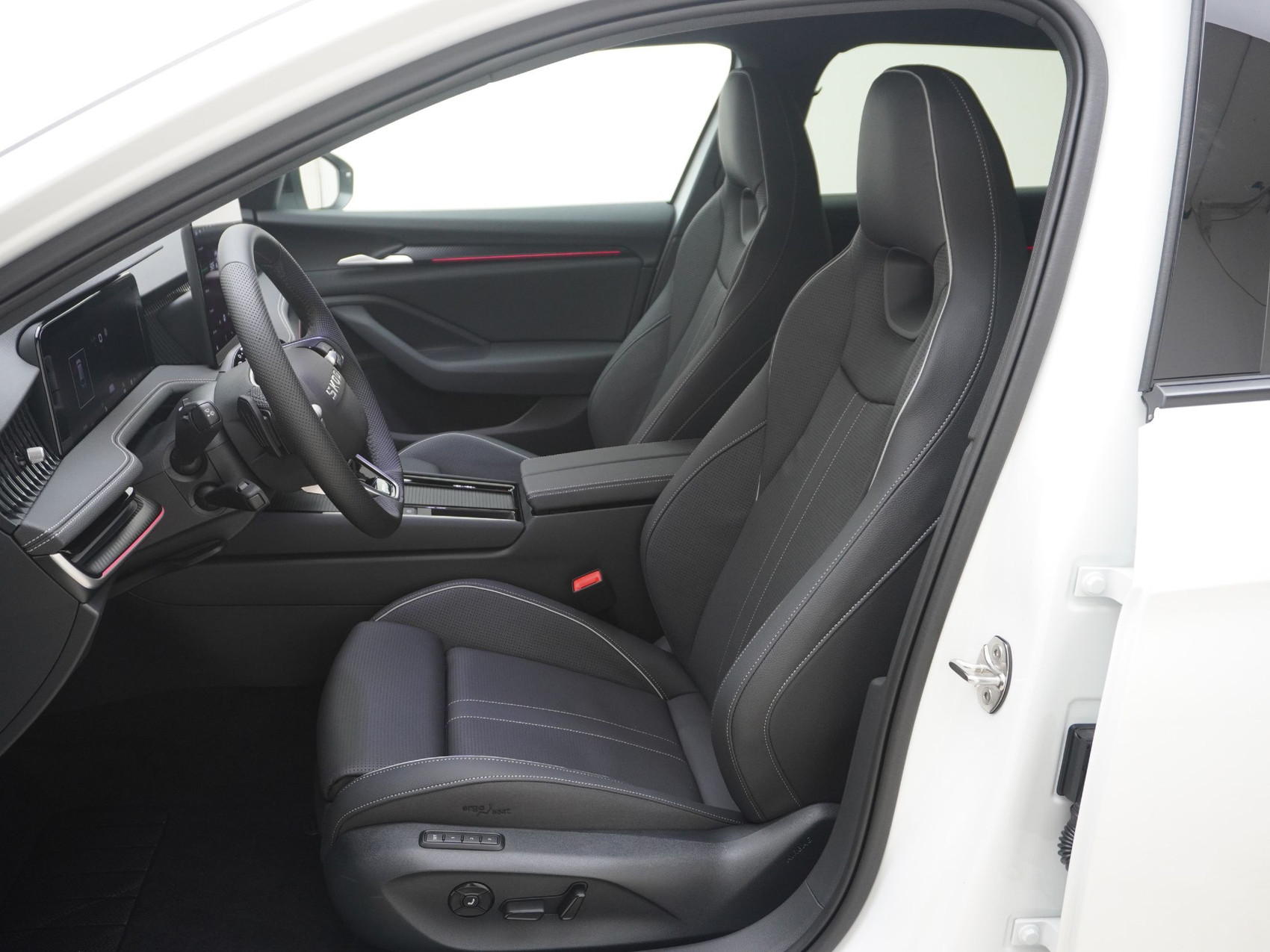 SKODA Superb 1.5 TSI Plug-in-Hybrid Sportline DSG