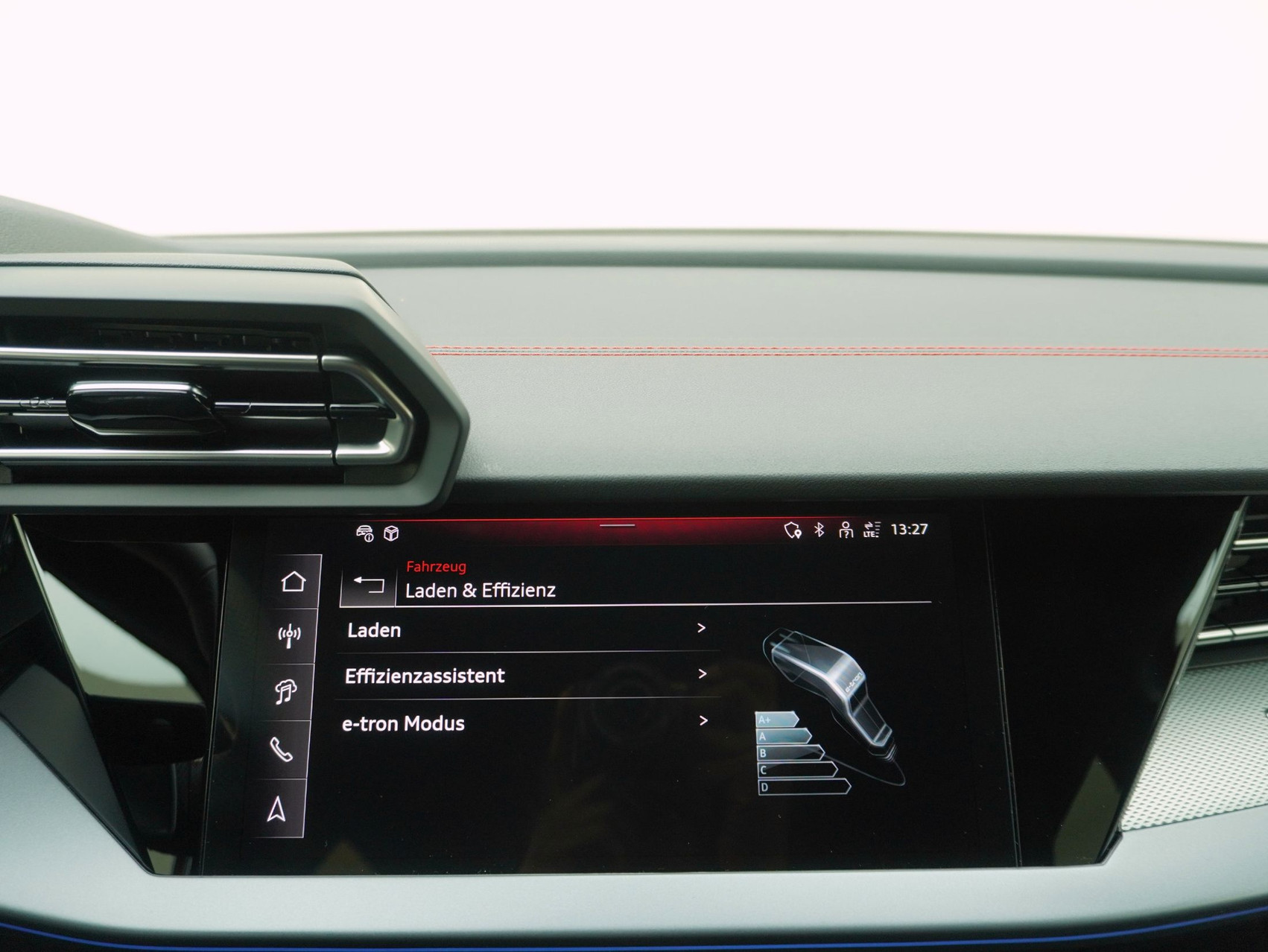 AUDI A3 Sportback 45 TFSI e S Line S-Tronic **Audi Werksgarantie bis 03/2030**