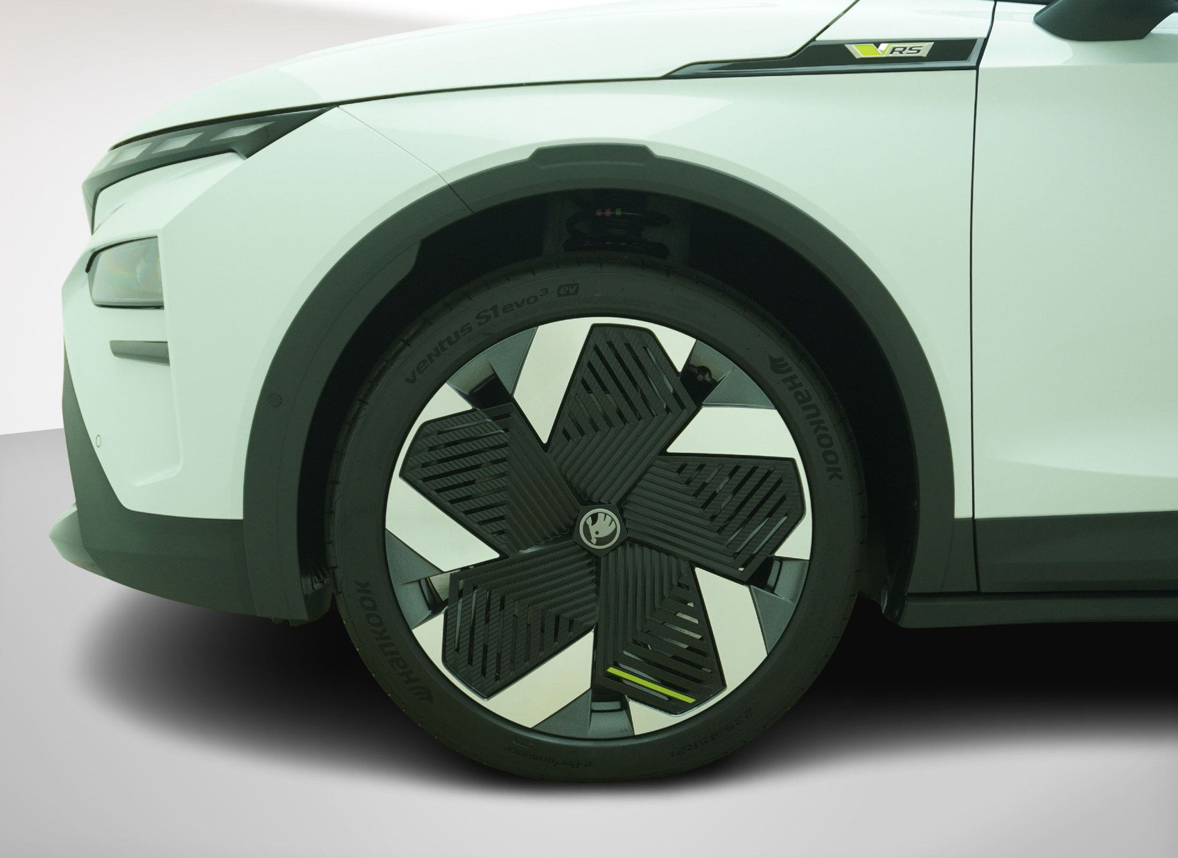 SKODA Elroq RS-MAXX 4×4