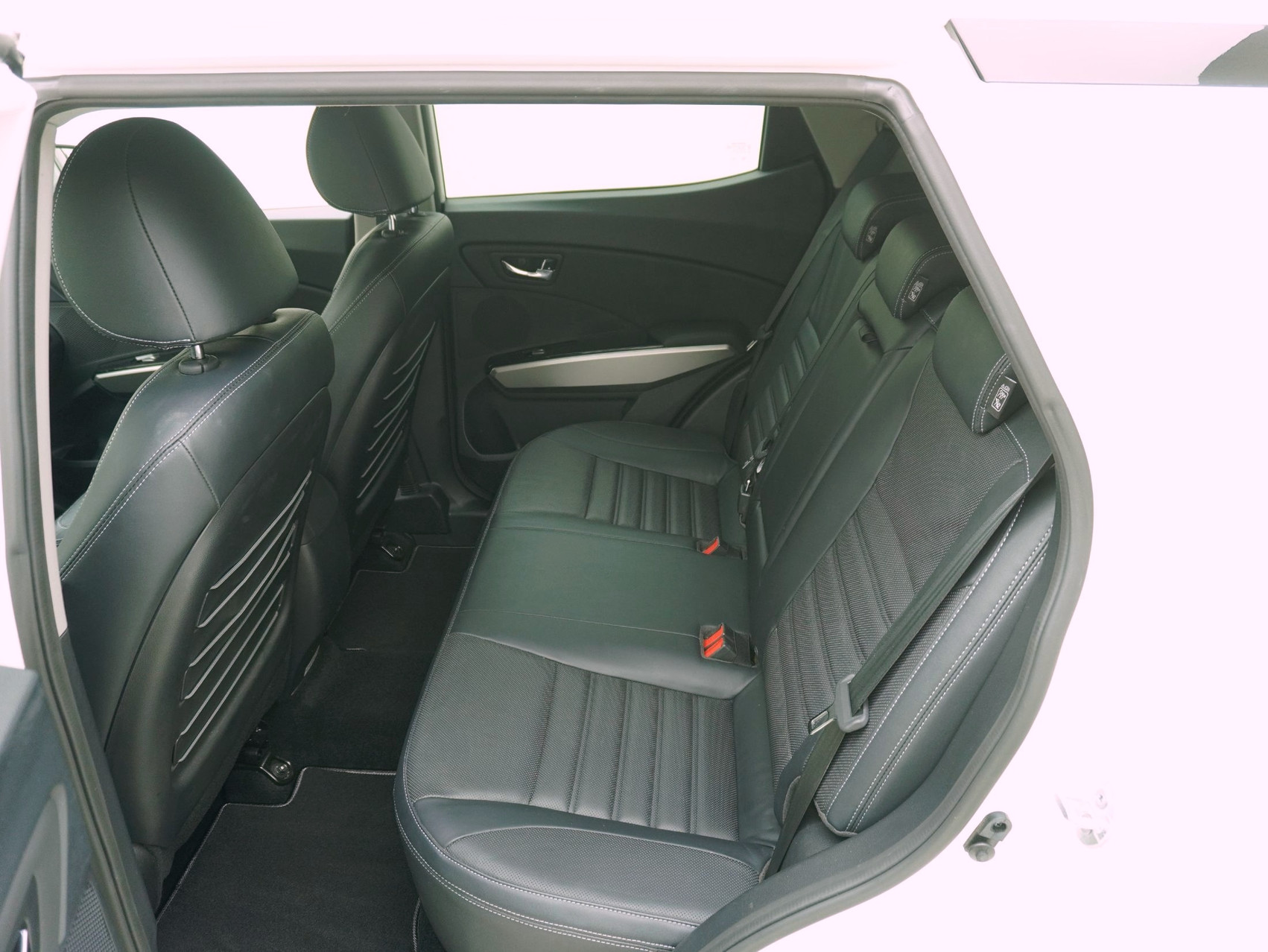 SSANGYONG Tivoli 1.6 e-XDi Sapphire 4WD