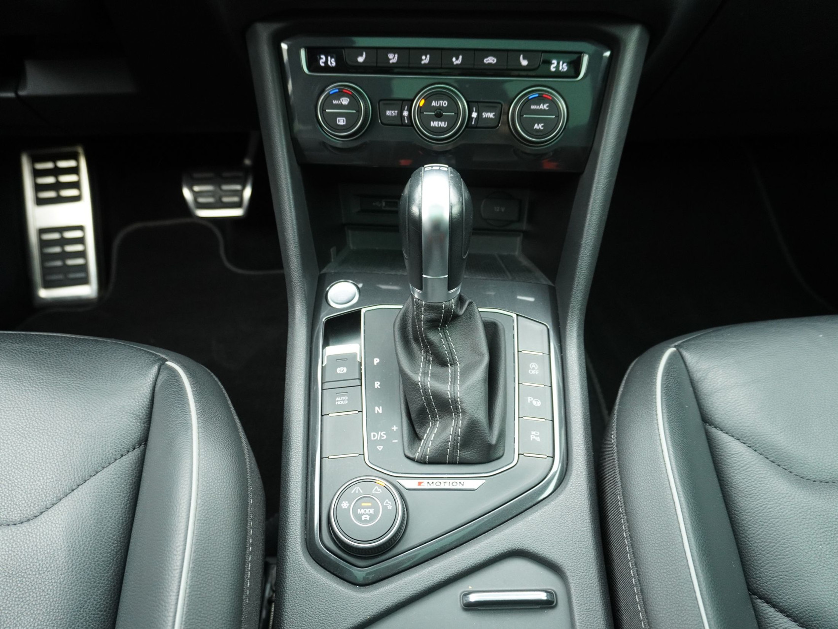 VW Tiguan Allspace 2.0 TSI DSG R-Line 4Motion