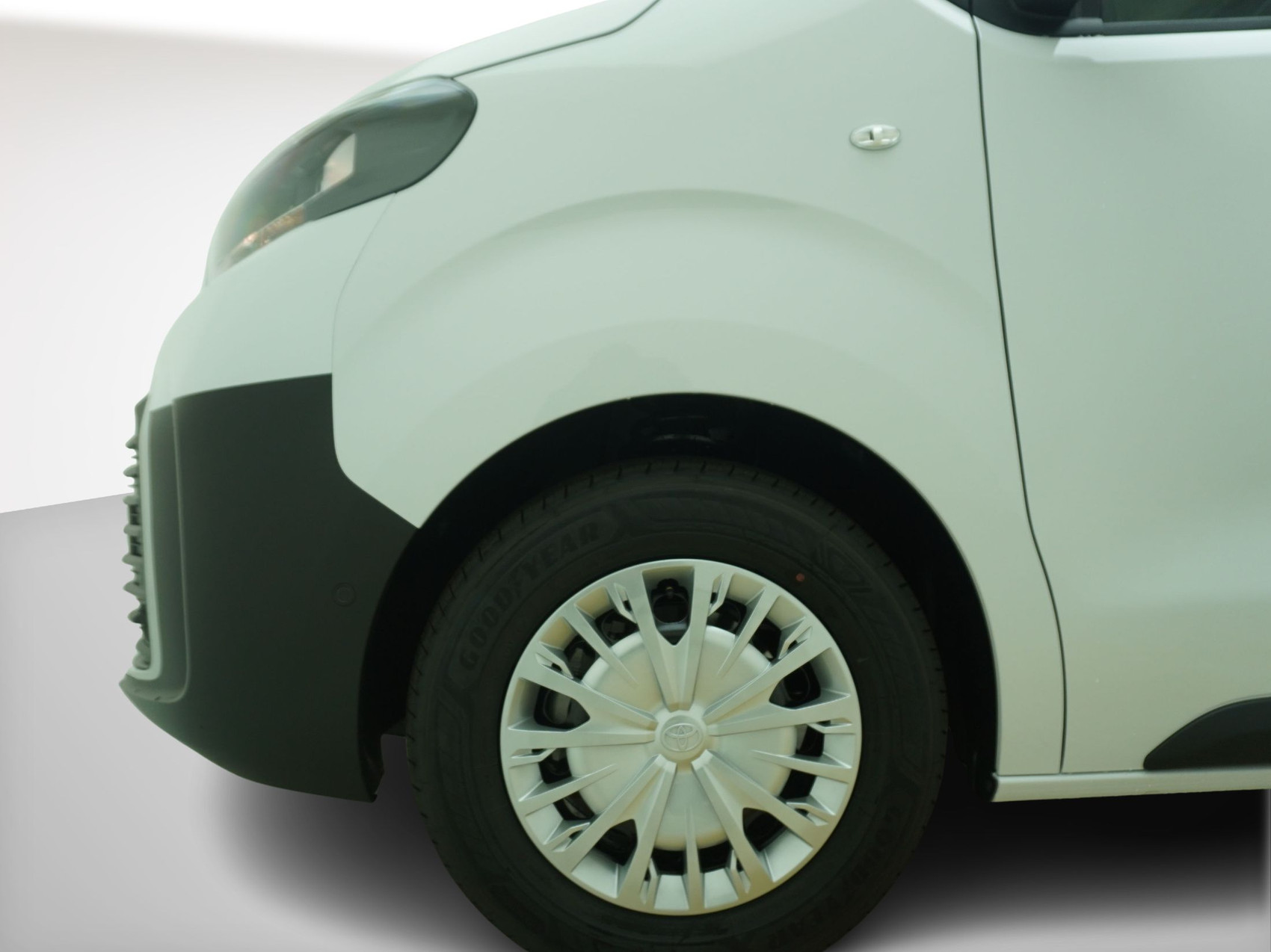 TOYOTA Proace PROACE Van L1 2.2 D Advanced ** mit Heckklappe **