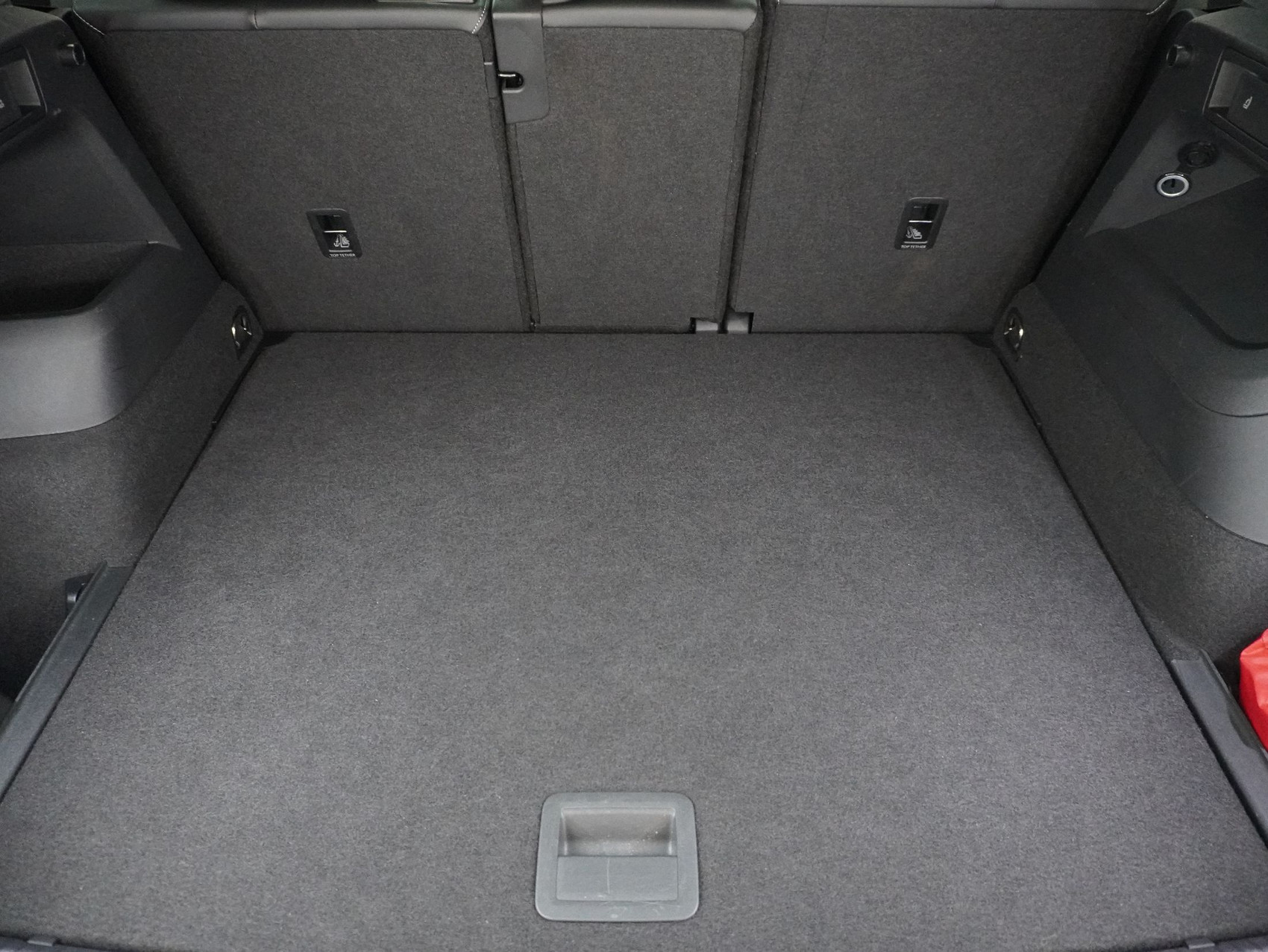 VW Tiguan 2.0 TSI DSG R-Line Black Style 4Motion (2025)