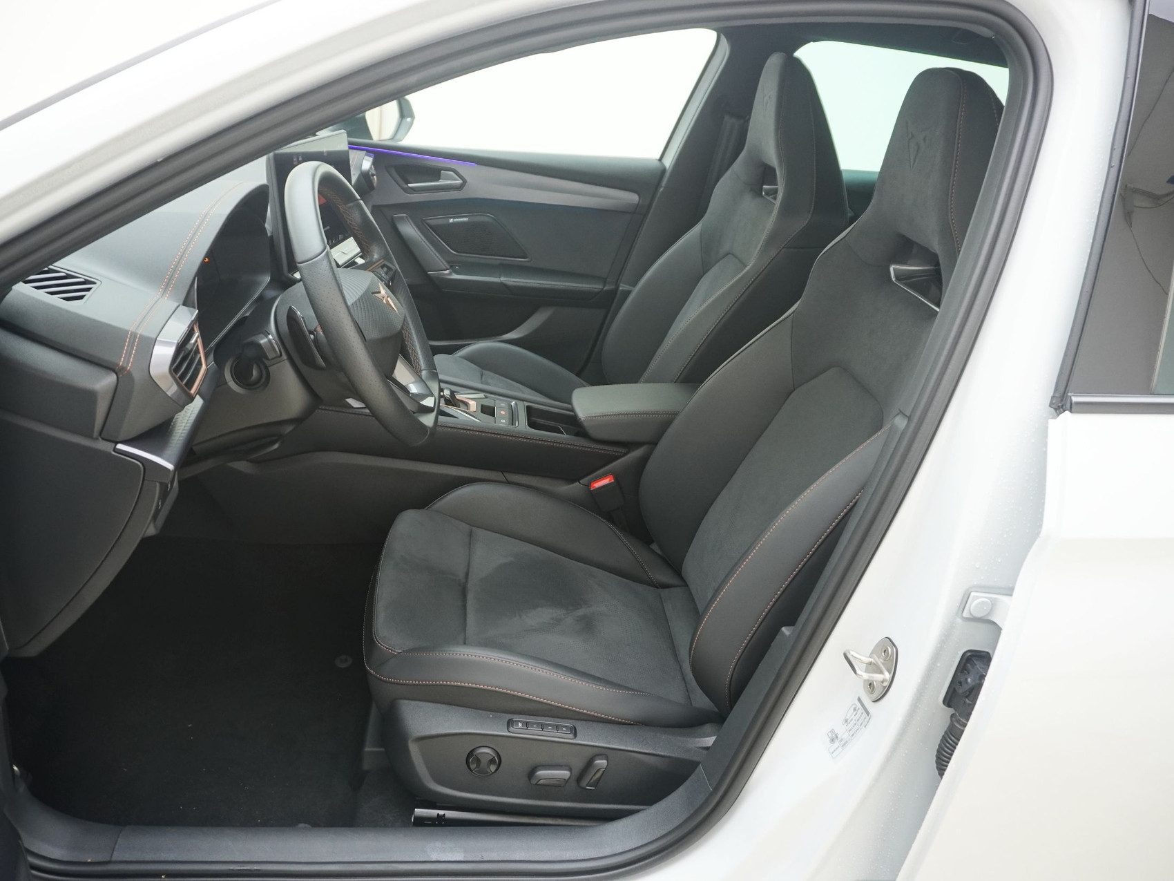 CUPRA Leon ST 2.0 TSI VZ 4Drive DSG