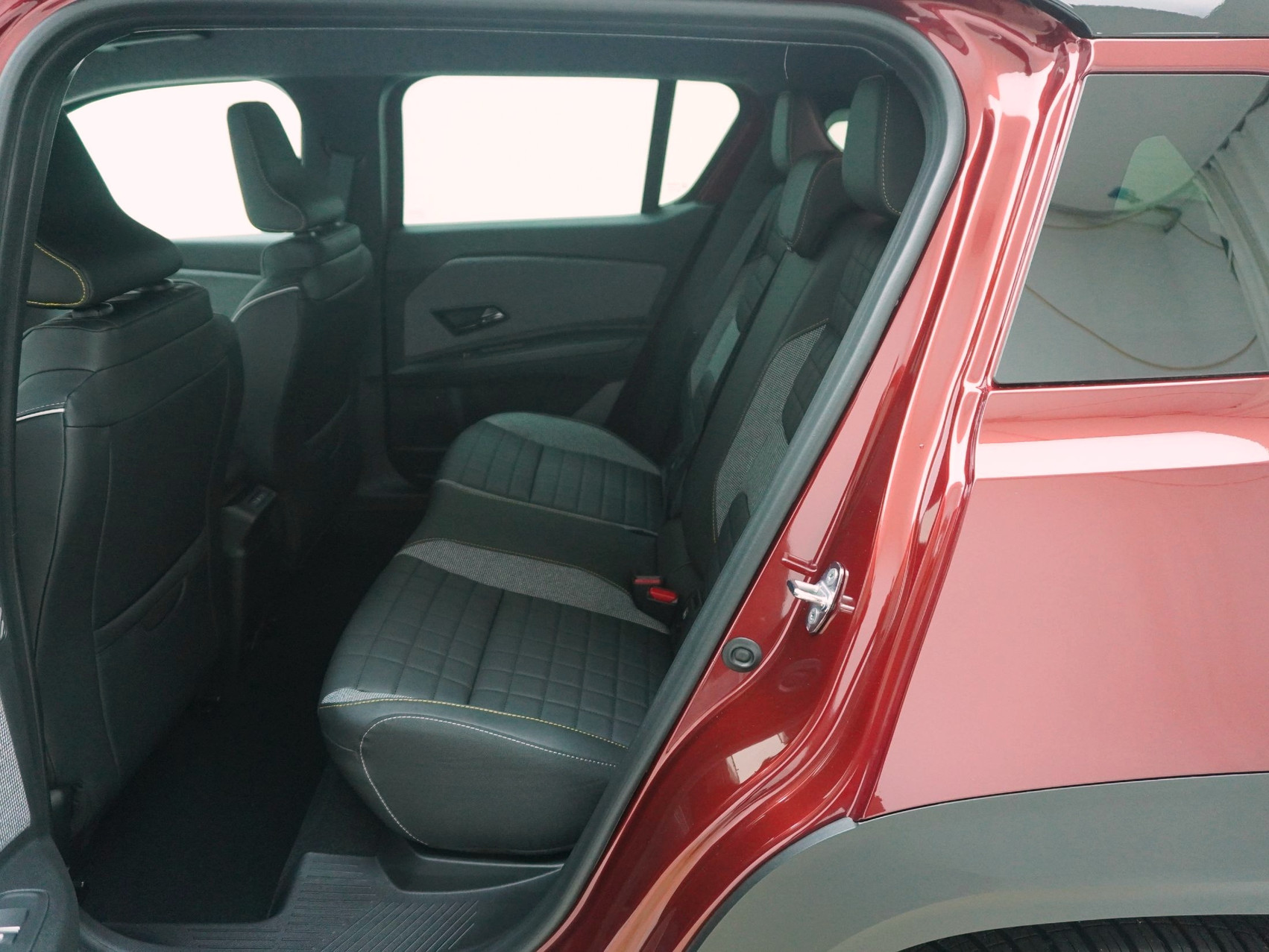 RENAULT R4 E-Tech Comfort Range iconic