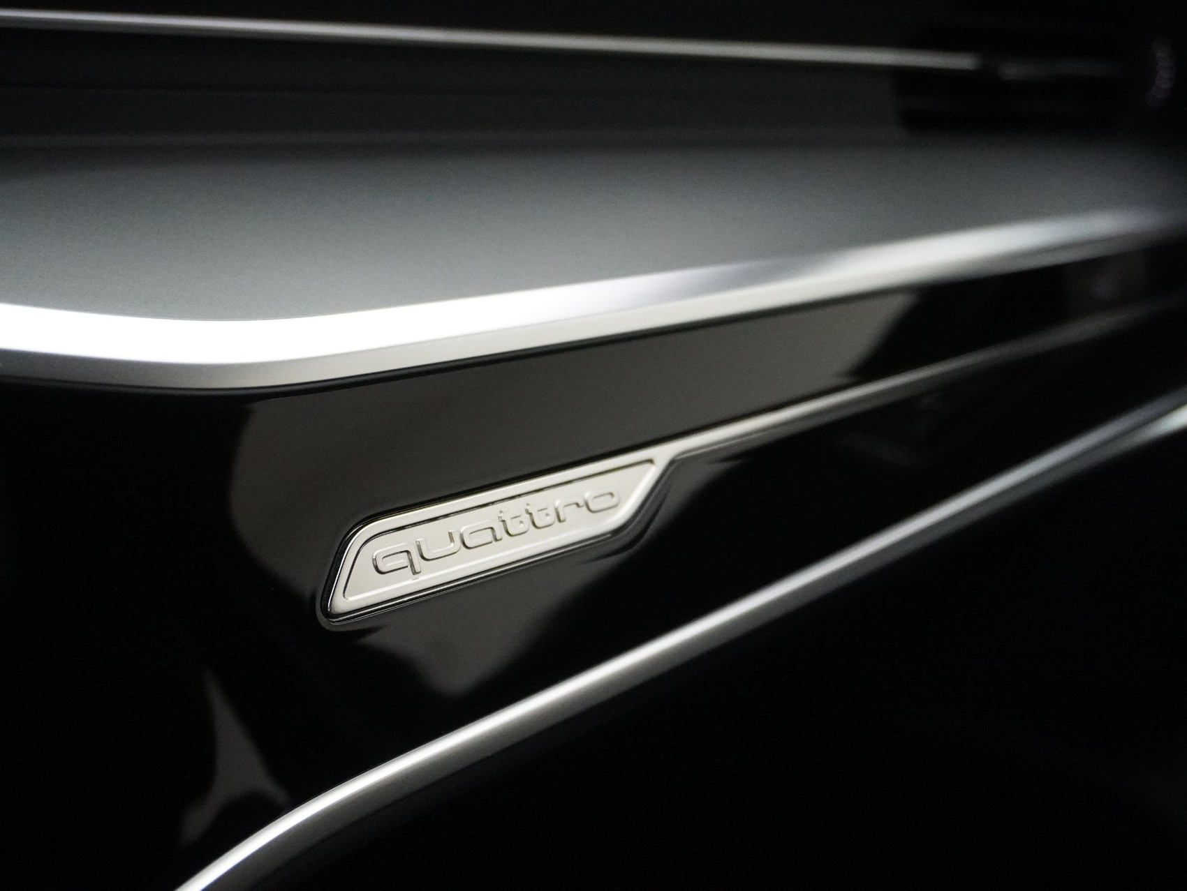 AUDI A6 Avant 55 TFSI S Line quattro S-Tronic **Werksgarantie bis 10.2029**