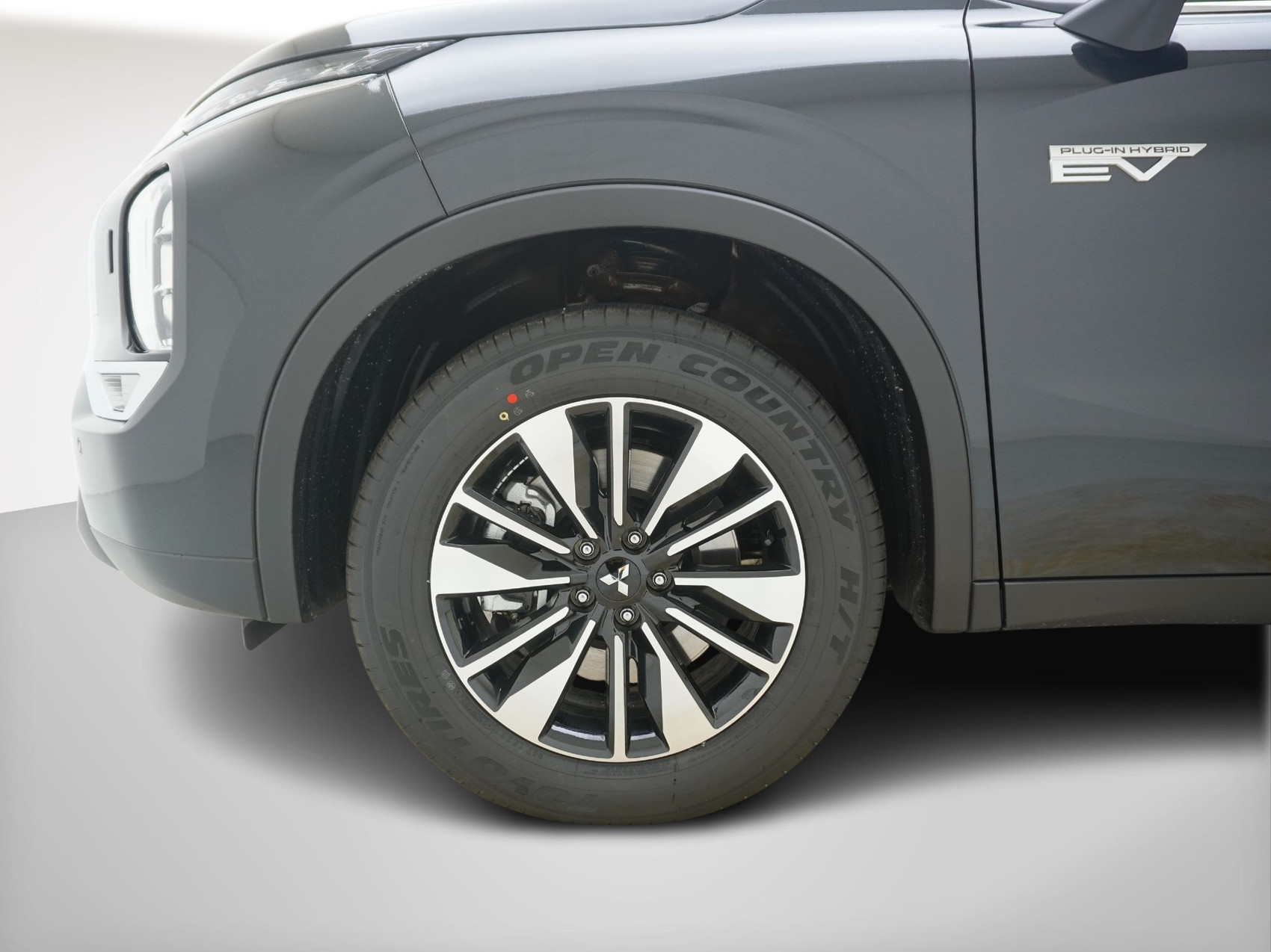 MITSUBISHI Outlander 2.4 PHEV Invite 4×4