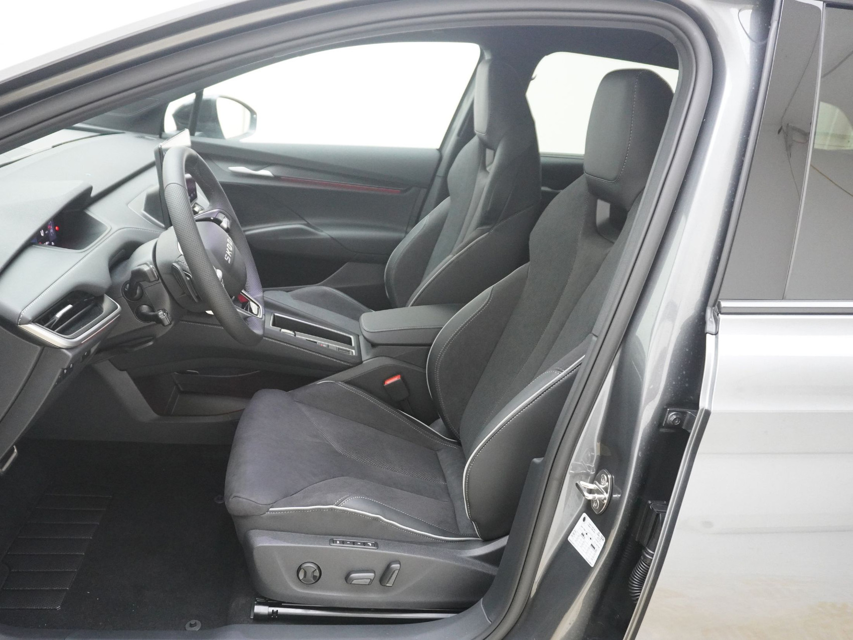 SKODA Enyaq iV 85x SportLine MAXX