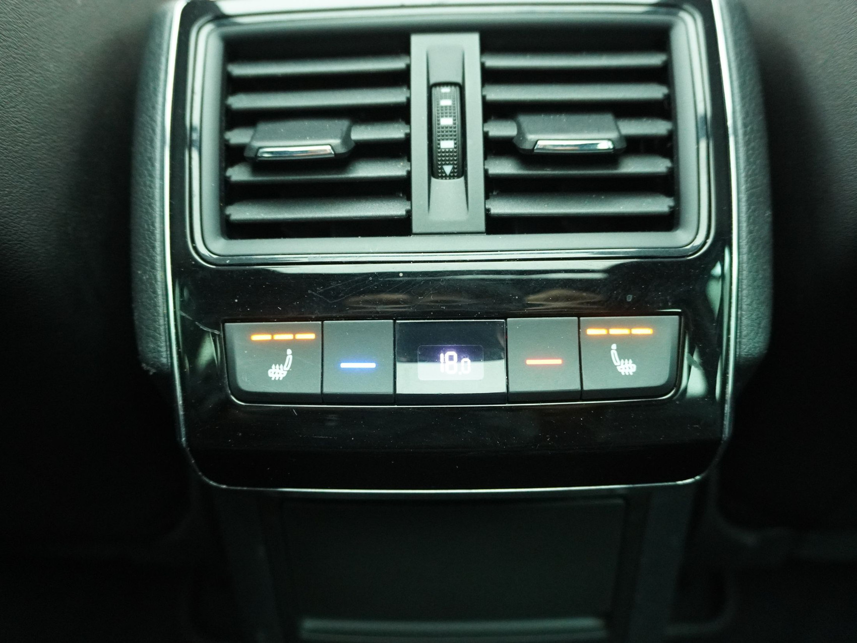 SKODA Superb Combi 1.4 TSI DSG PHEV Sport Line