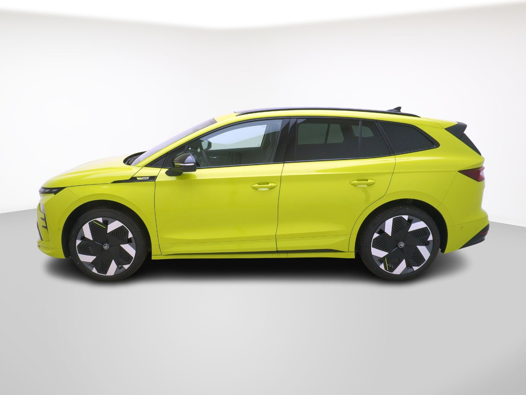 SKODA Enyaq iV RS-Suite MAXX
