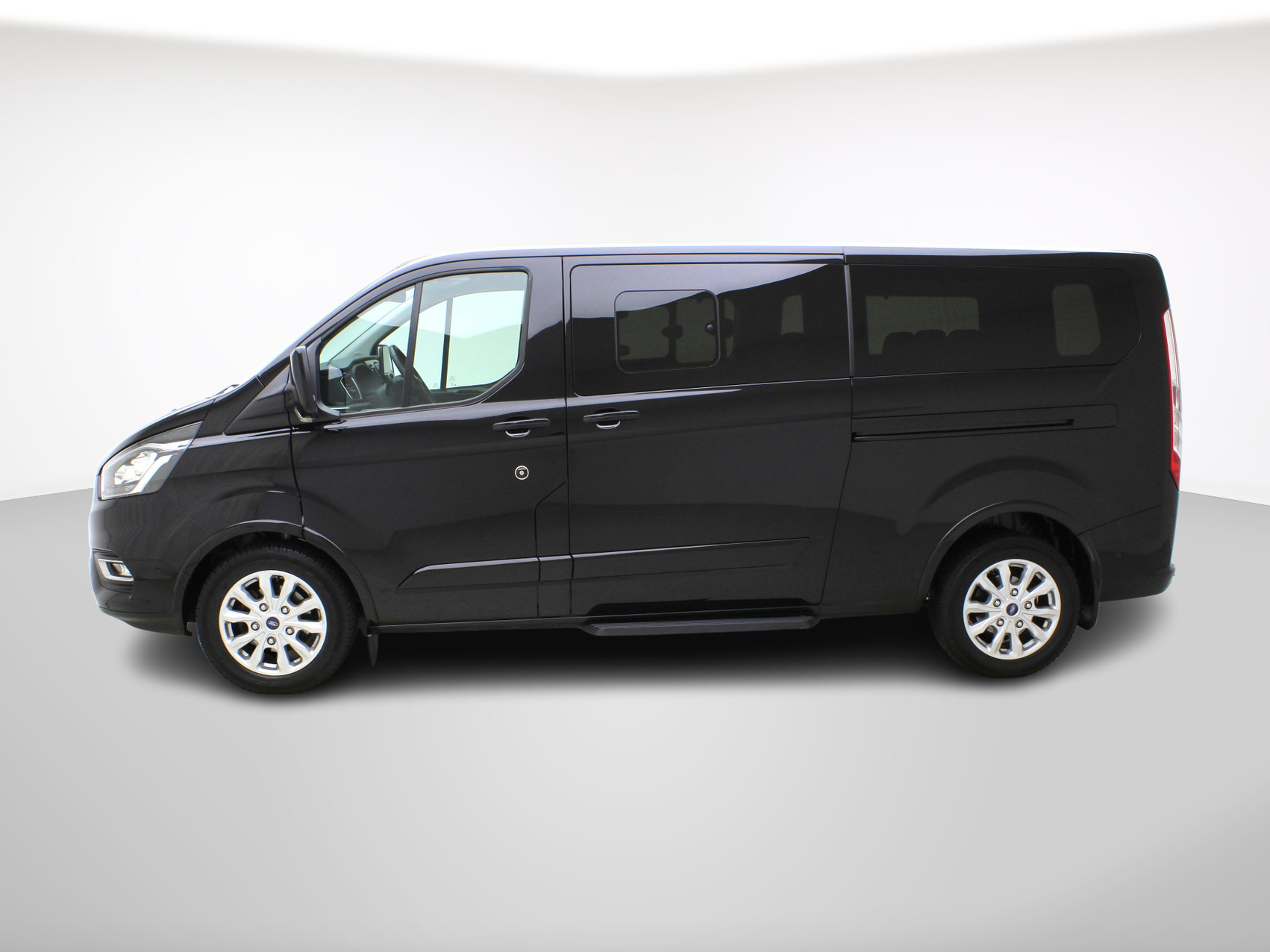 FORD Tourneo C Bus 320 L2 2.0 TDCi Titanium X