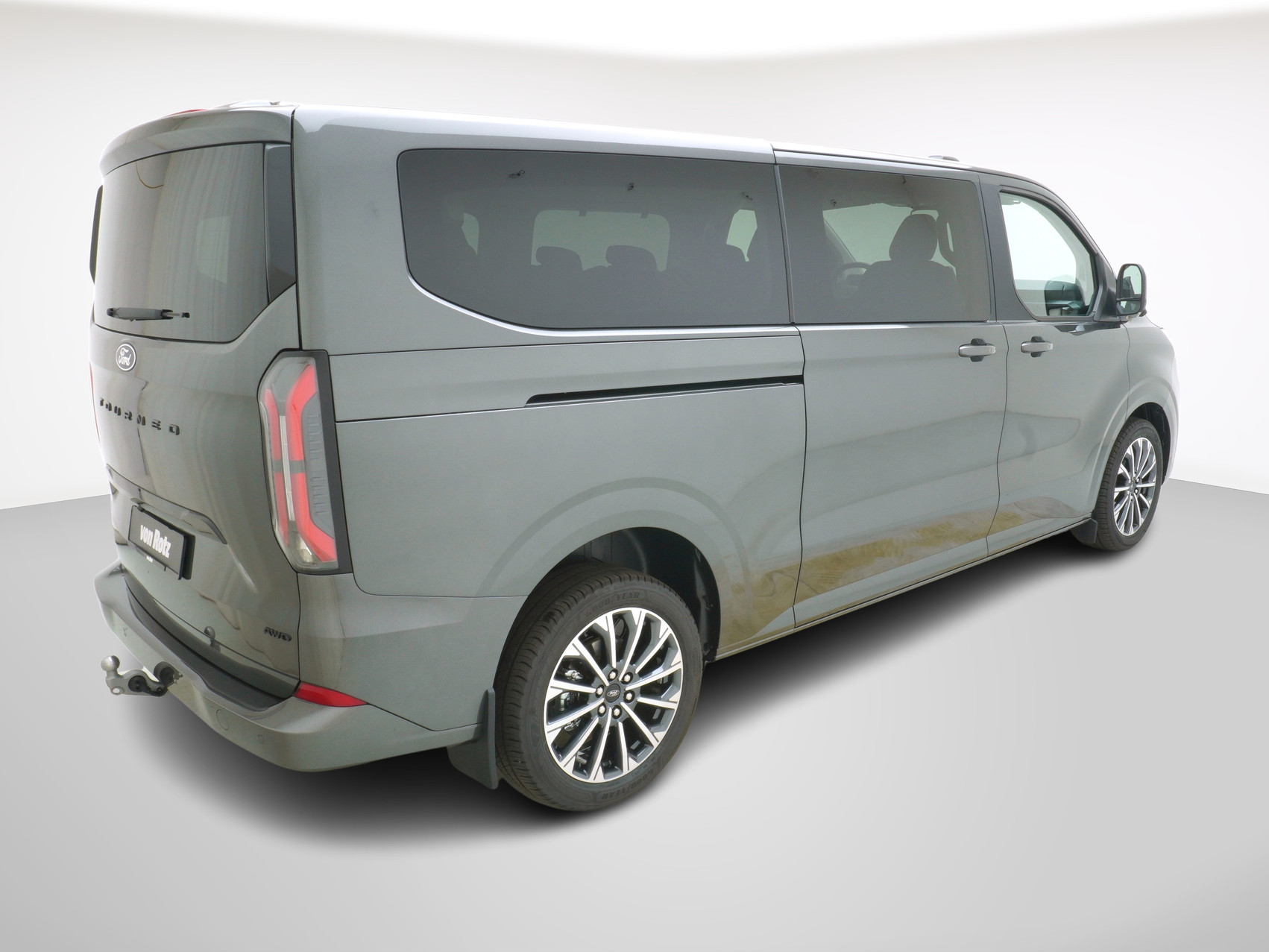 FORD Tourneo Custom 320 L2 2.0 TDCI 4×4 Titanium X