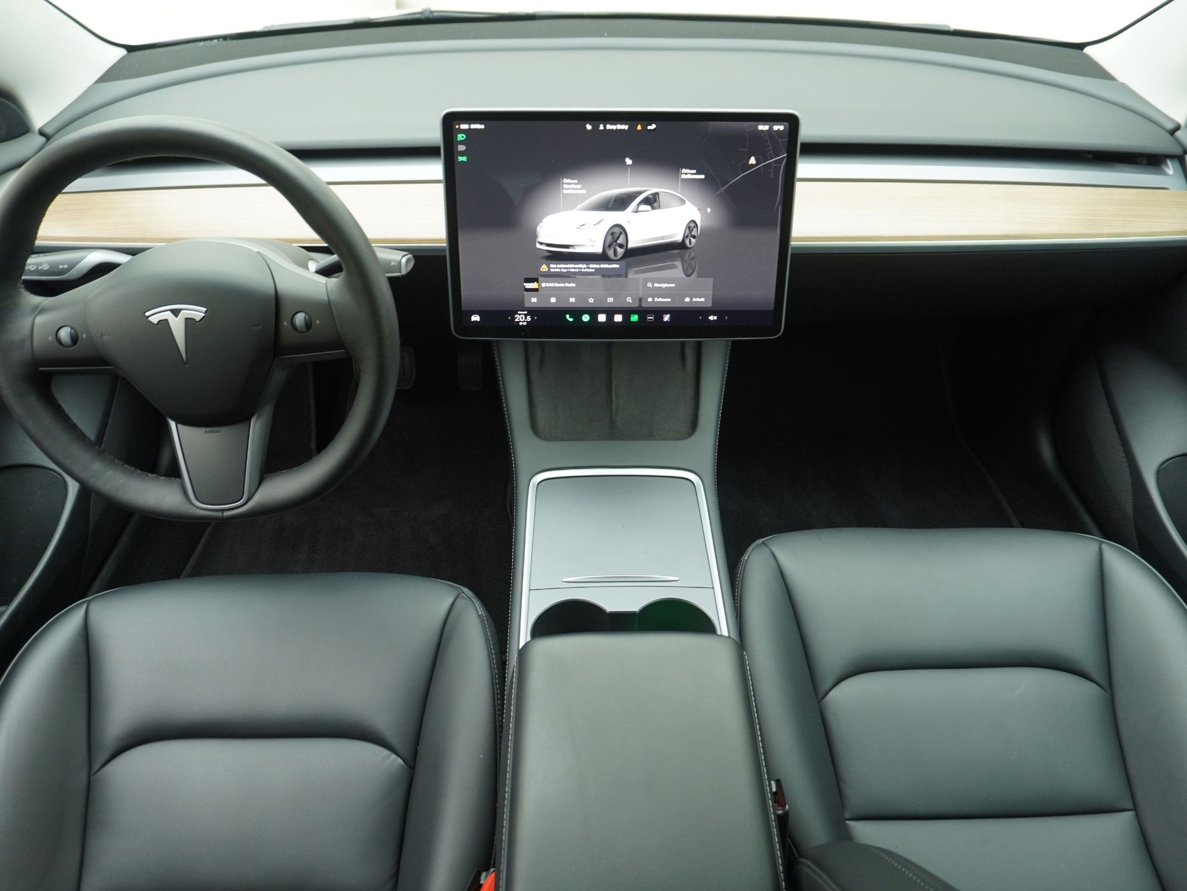 TESLA Model 3 Standart Range Plus RWD