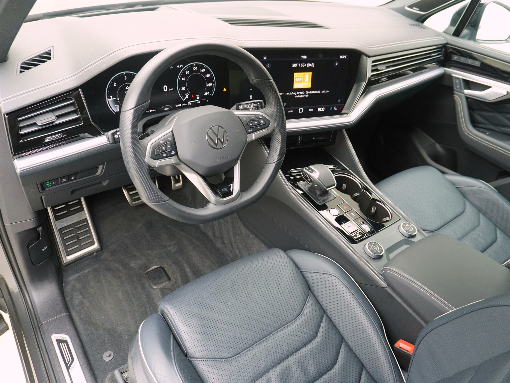 VW Touareg 3.0 TDI R-Line Black Style 4Motion **Vollausstattung**