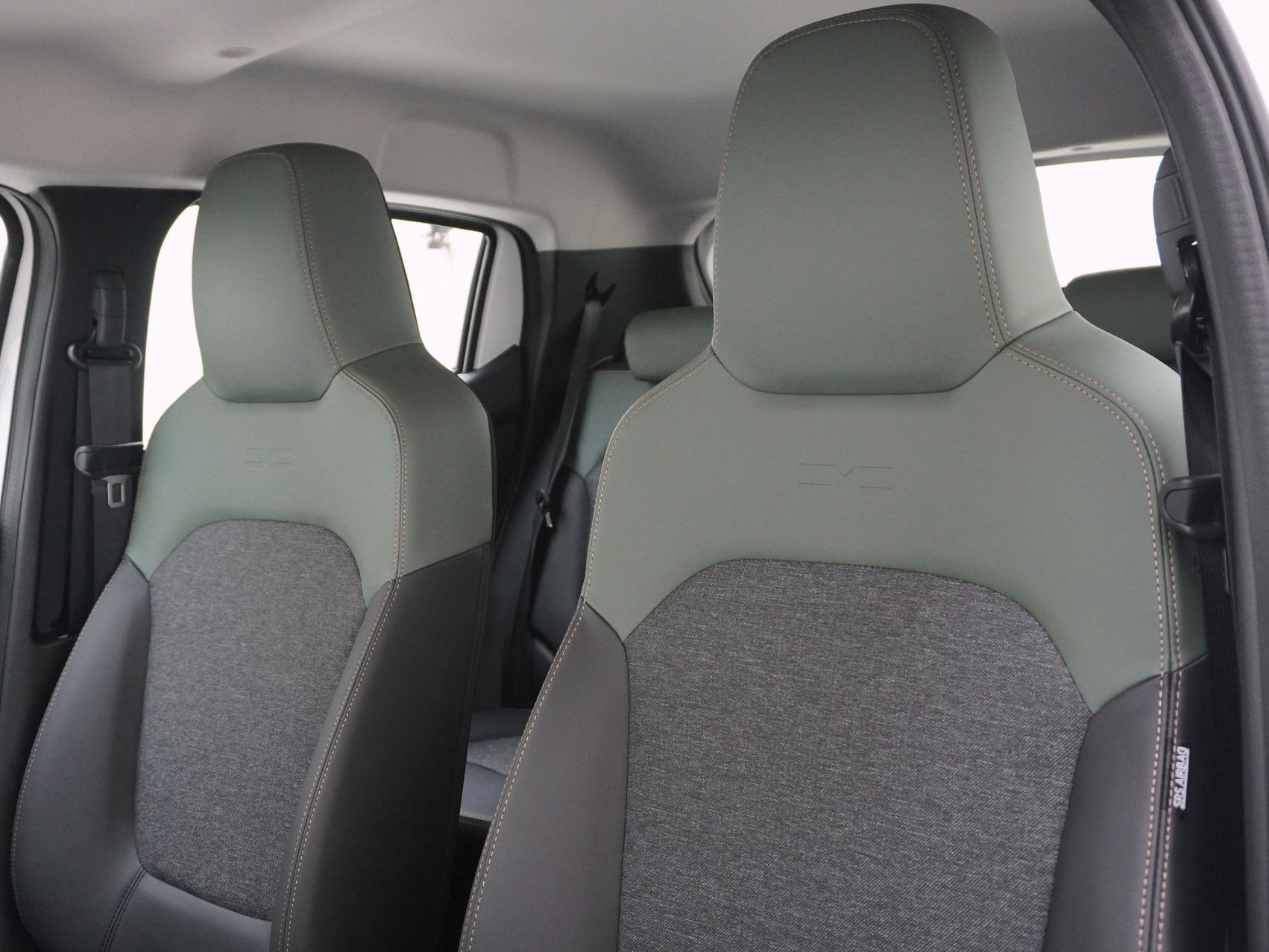 DACIA Spring Extreme electric 100