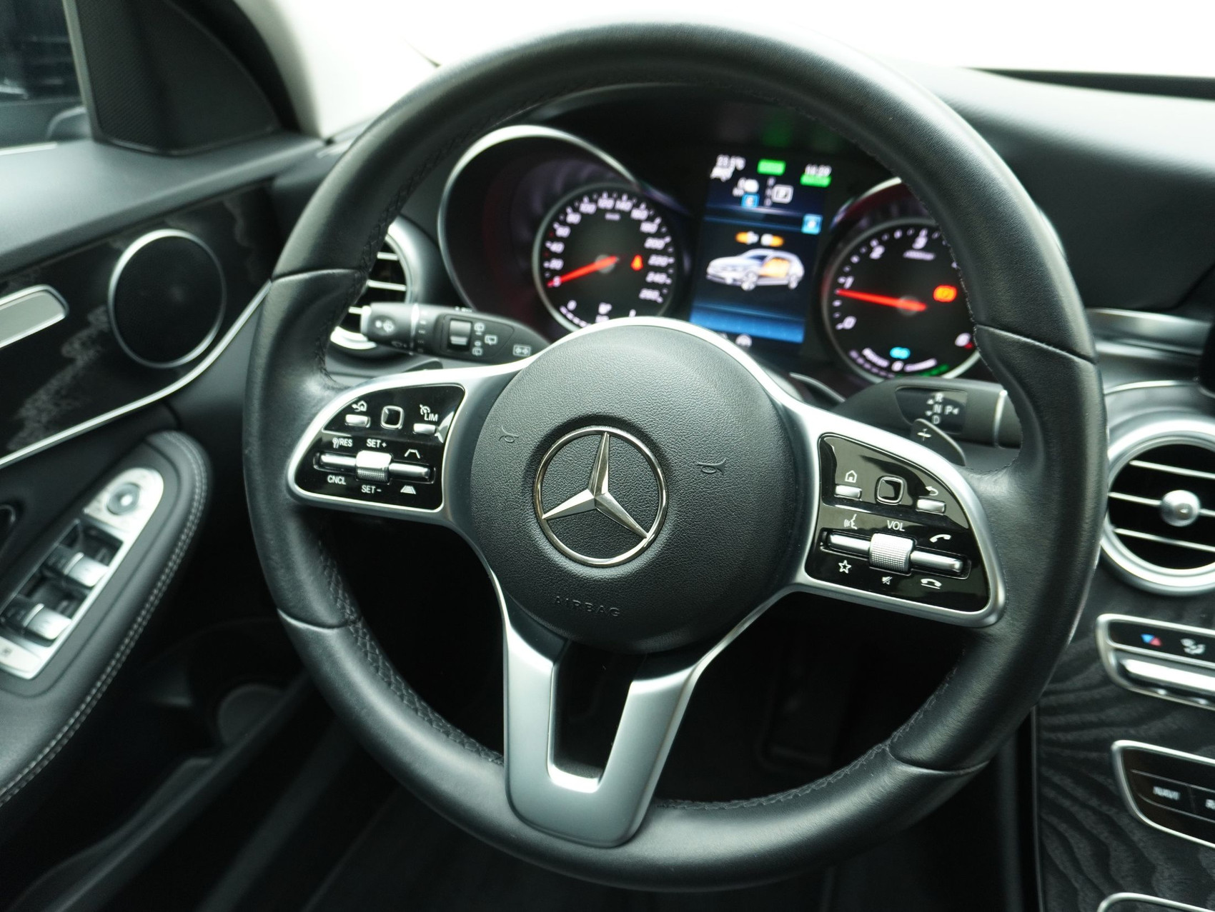 MERCEDES-BENZ C-Klasse C 300 de Avantgarde Kombi