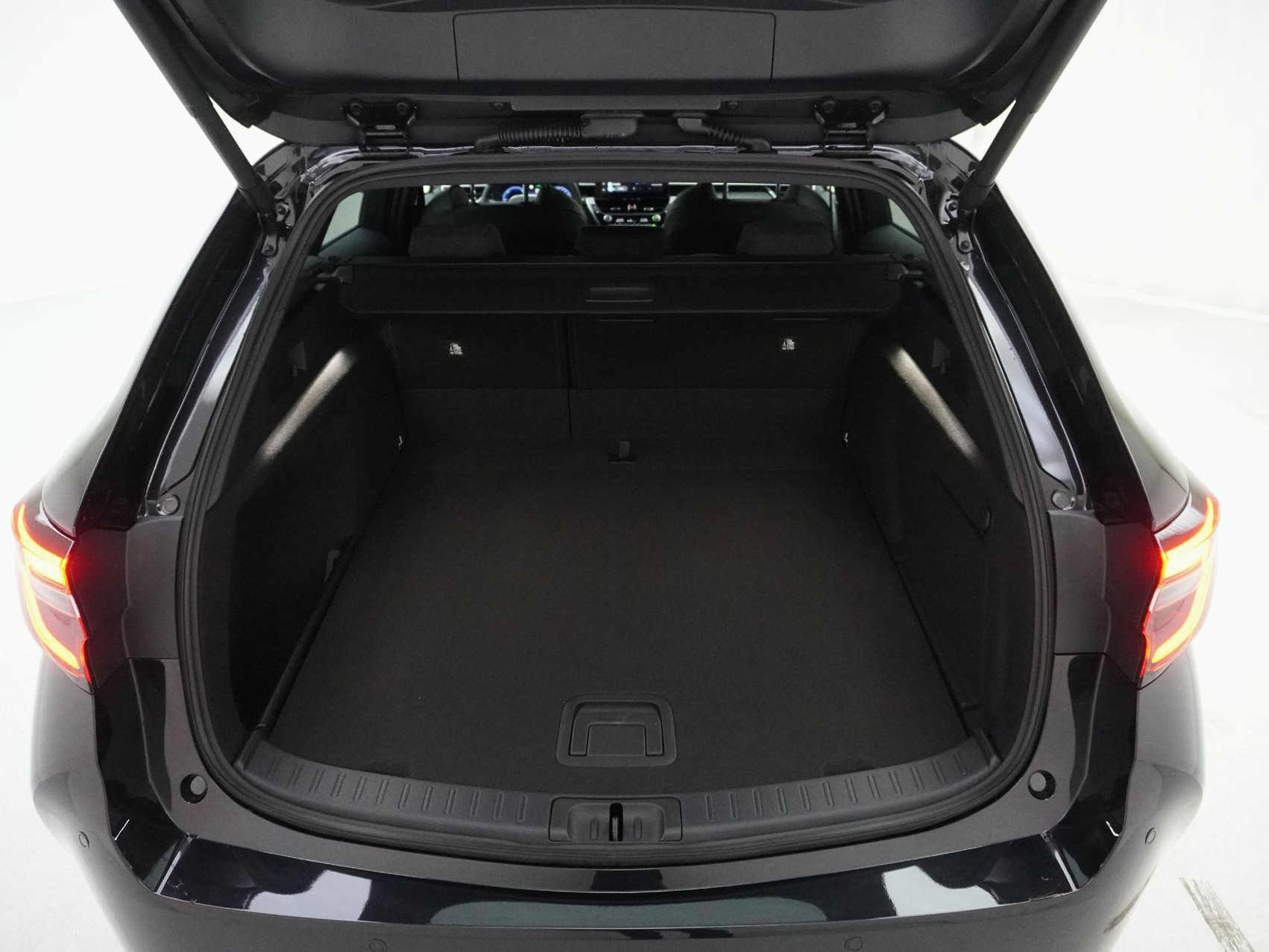 TOYOTA Corolla Touring Sports 2.0 HSD Trend