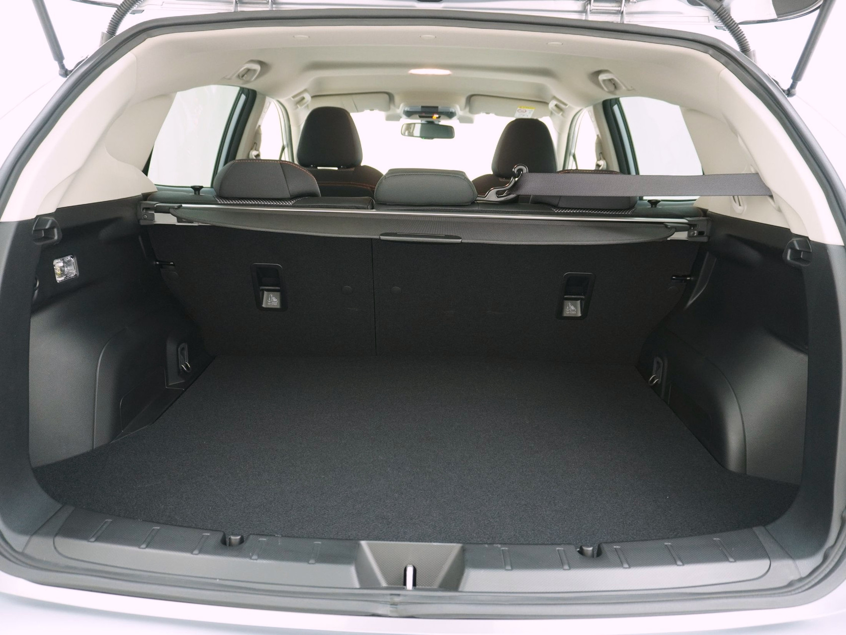 SUBARU XV 2.0i e-Boxer Swiss Plus