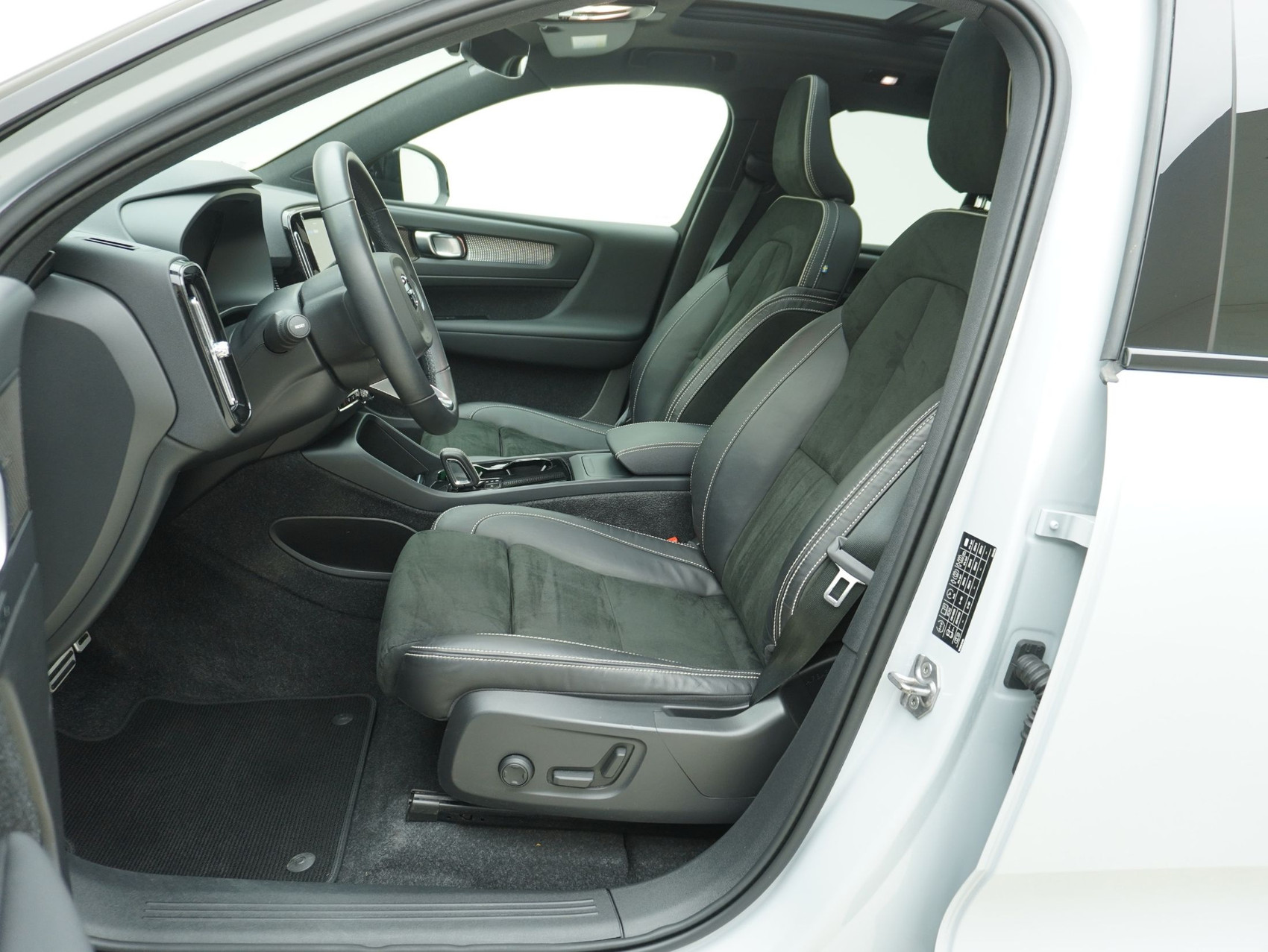 VOLVO XC40 P8 Twin Pro AWD