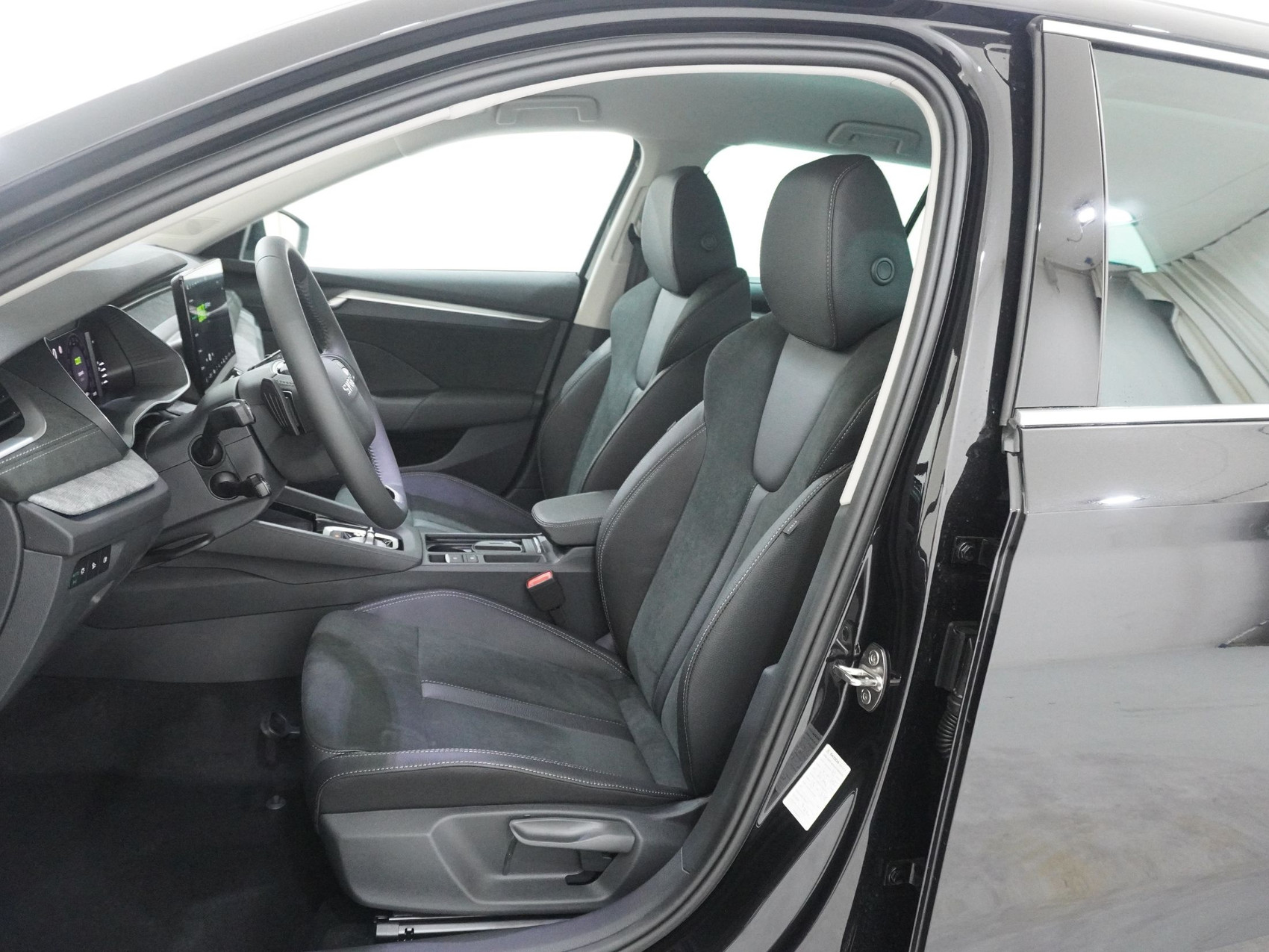 SKODA Octavia 1.5 TSI mHEV Selection-Lounge DSG