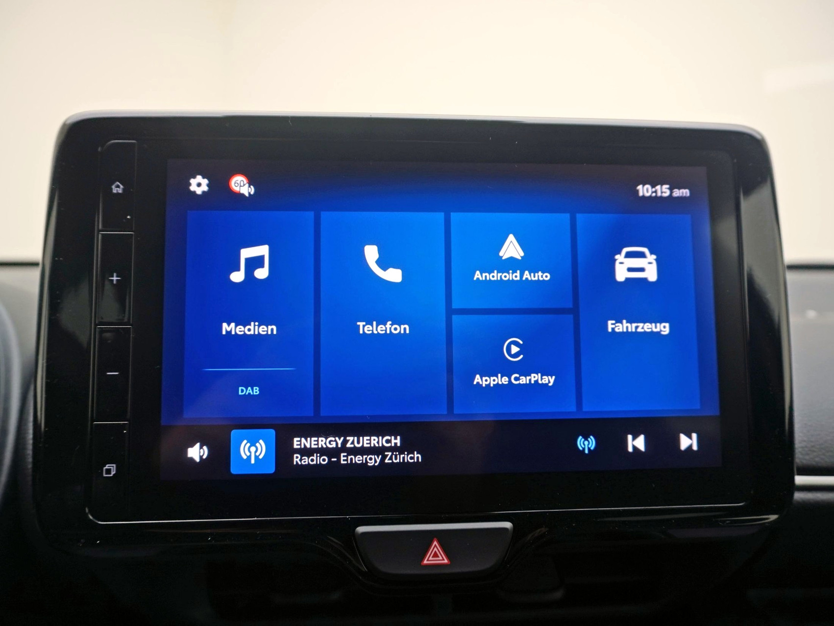 MAZDA 2 1.5 Hybrid Homura