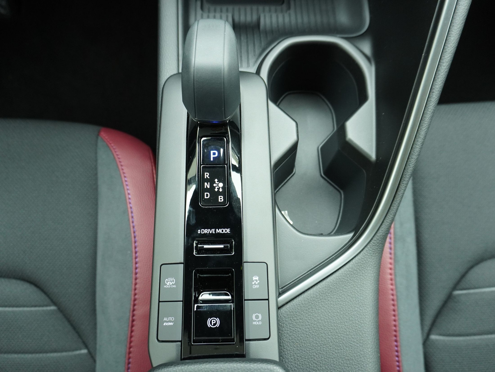 TOYOTA C-HR 2.0 PHEV Style Premiere ** 360° Kamera **