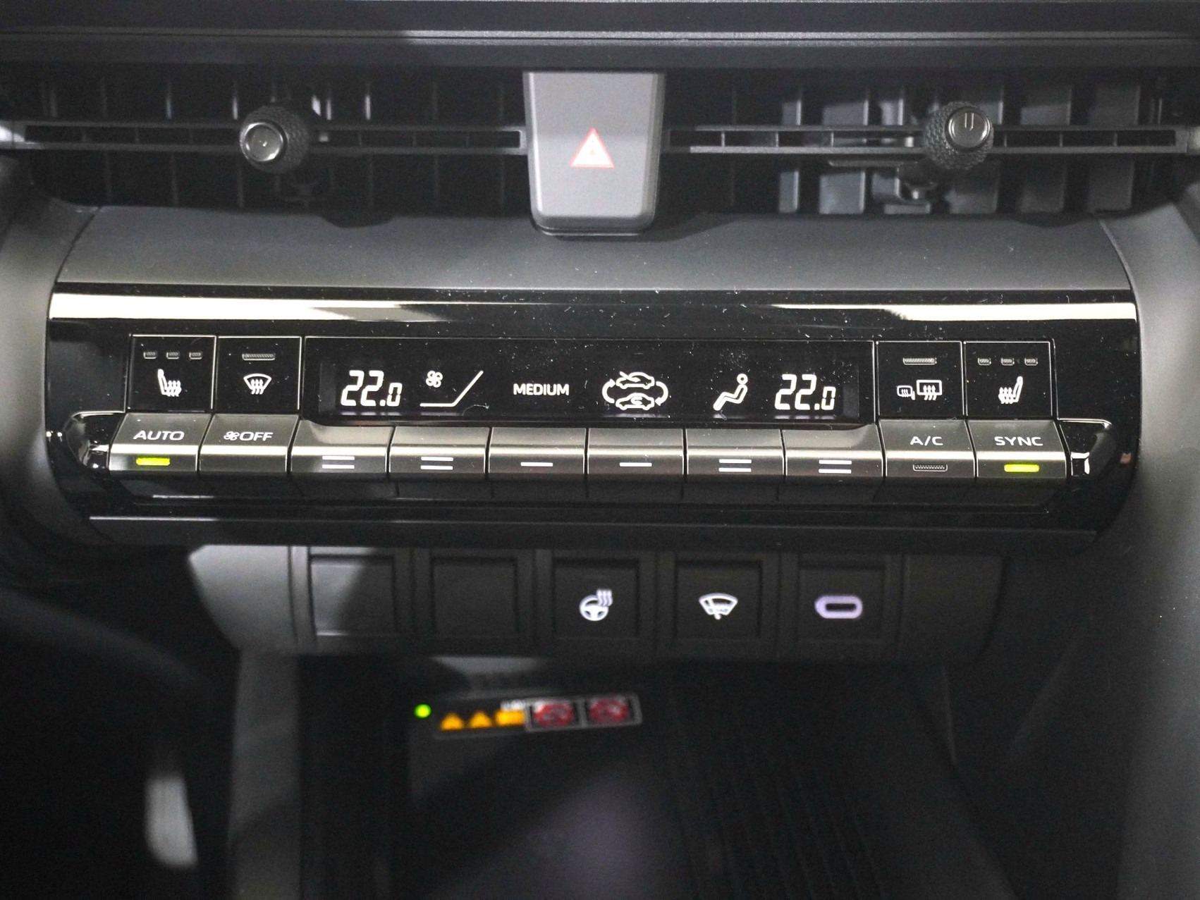 TOYOTA C-HR 2.0 PHEV Swiss Edition ** inkl. 8-Fach Bereifung **