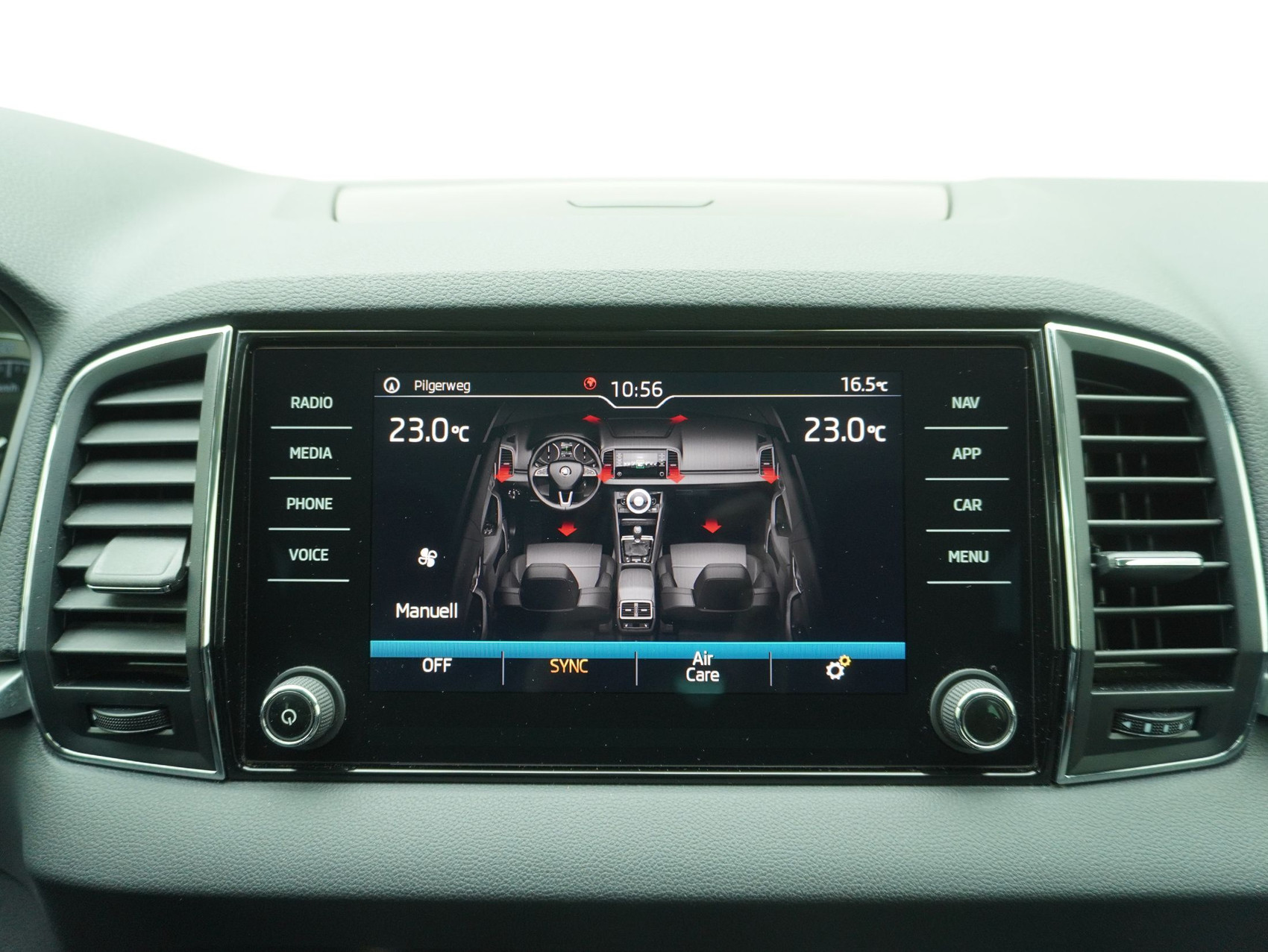 SKODA Karoq 1.5 TSI DSG Style