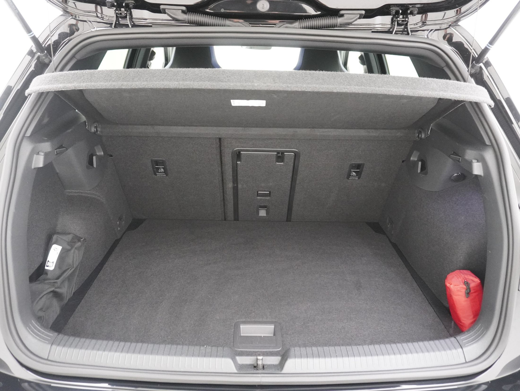 VW Golf 8.5 2.0 TSI DSG R Black Edition 4Motion (2025)